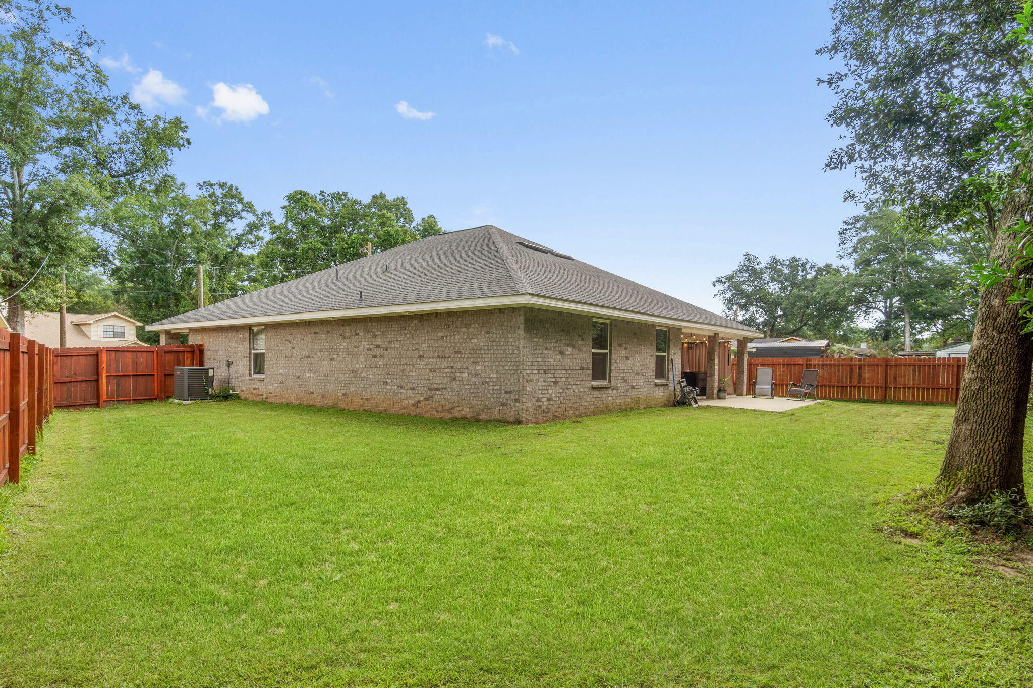 Maple Woods - Residential