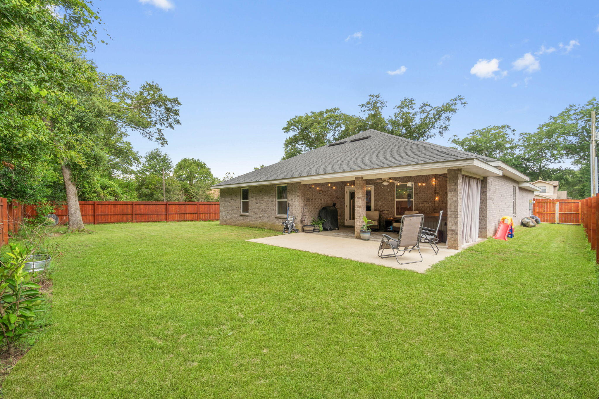 Maple Woods - Residential