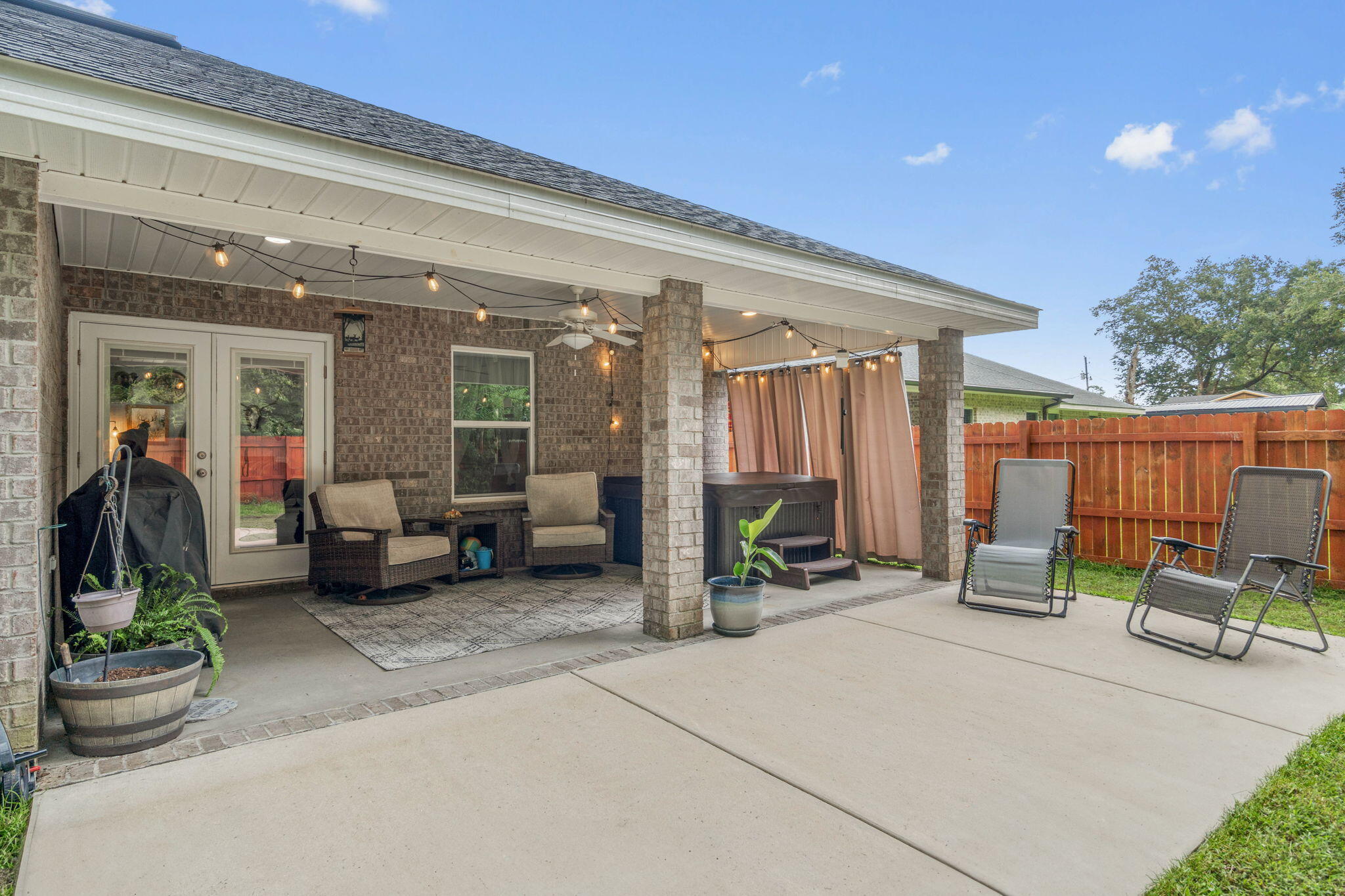 Maple Woods - Residential