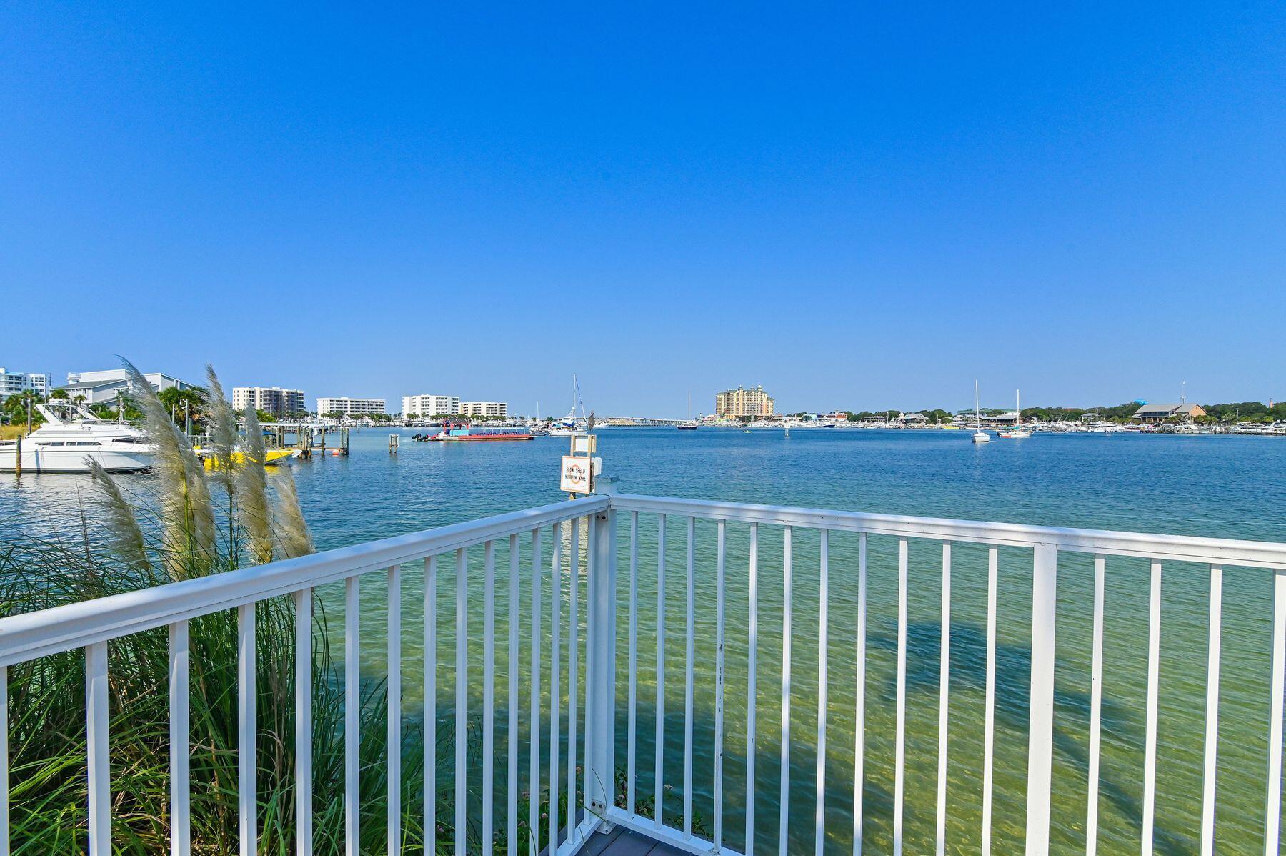 DESTIN HARBOR RESORT WEST - Residential