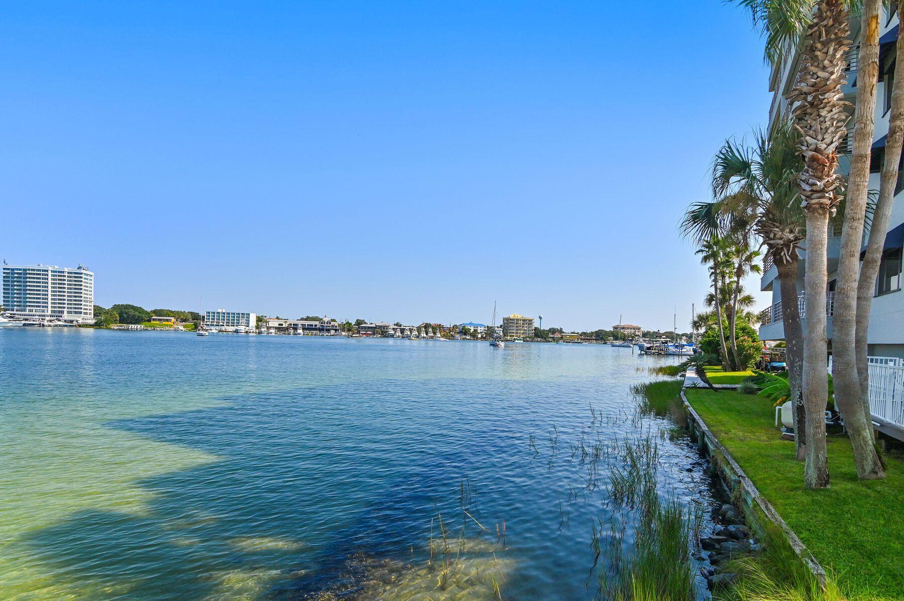 DESTIN HARBOR RESORT WEST - Residential