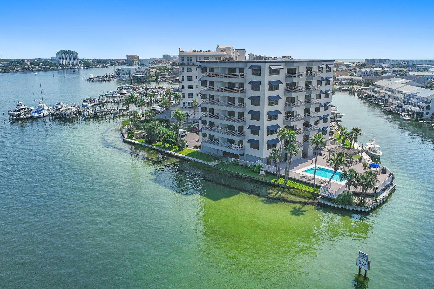 DESTIN HARBOR RESORT WEST - Residential