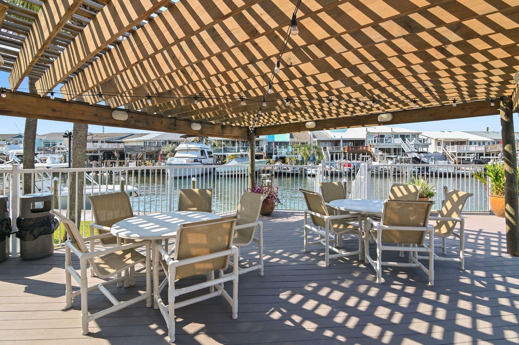 DESTIN HARBOR RESORT WEST - Residential