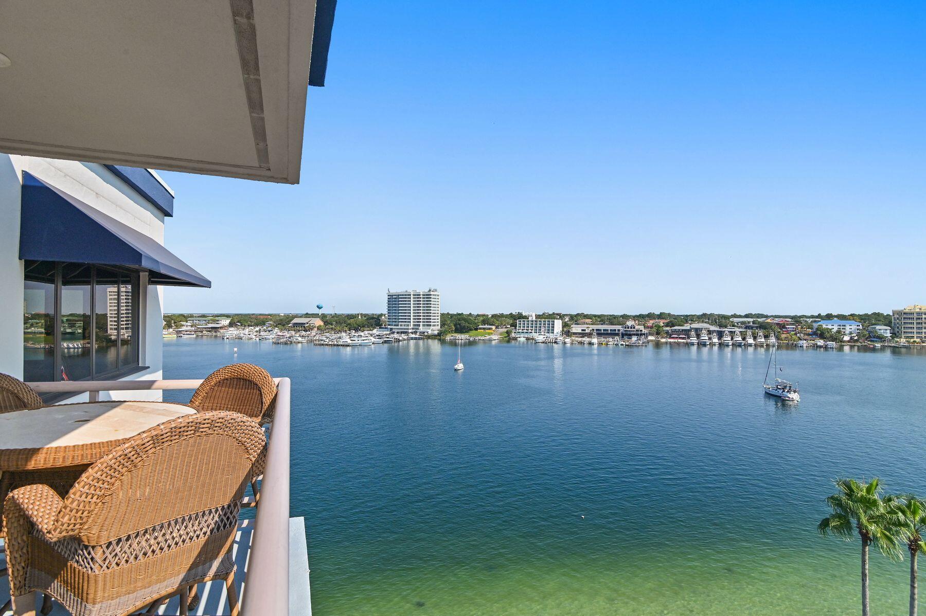DESTIN HARBOR RESORT WEST - Residential