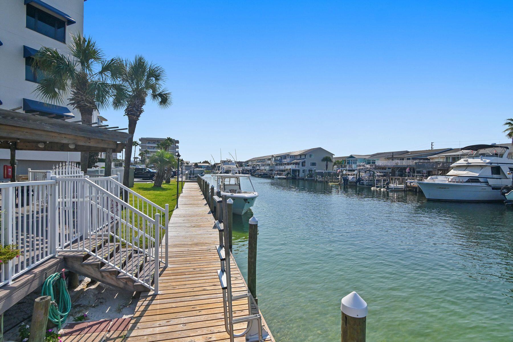 DESTIN HARBOR RESORT WEST - Residential