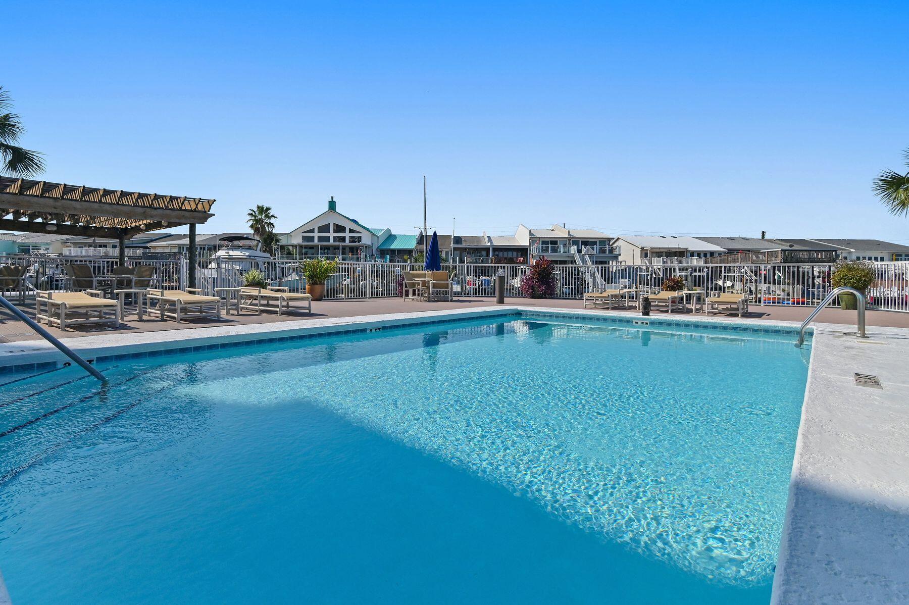 DESTIN HARBOR RESORT WEST - Residential