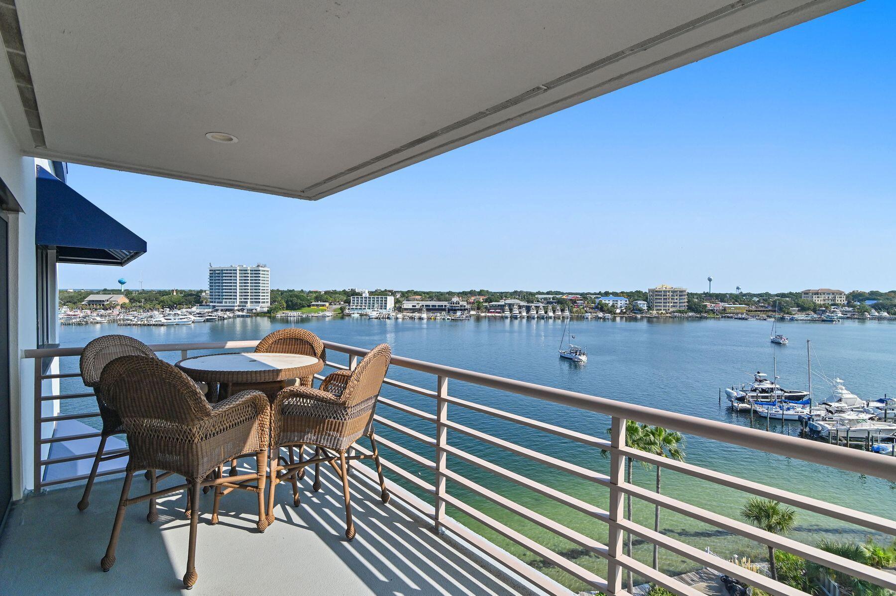 DESTIN HARBOR RESORT WEST - Residential