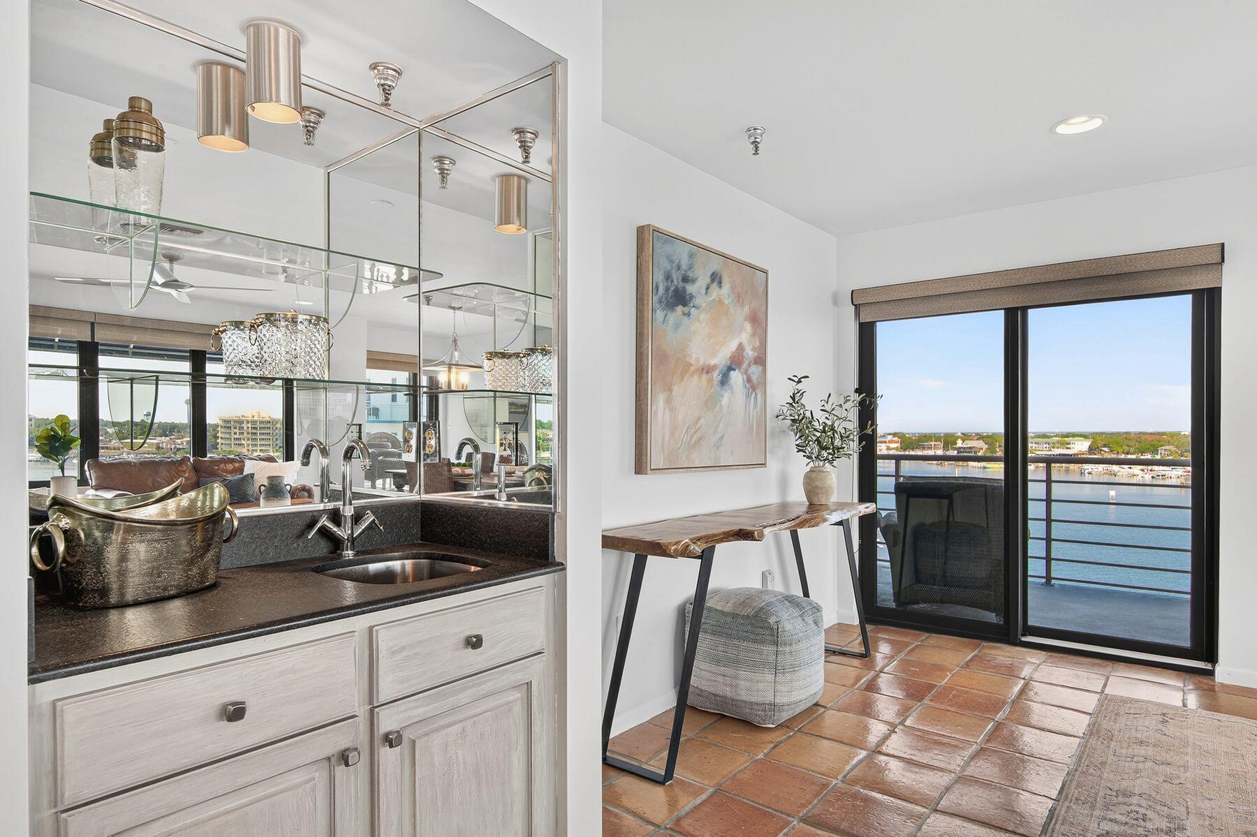 DESTIN HARBOR RESORT WEST - Residential