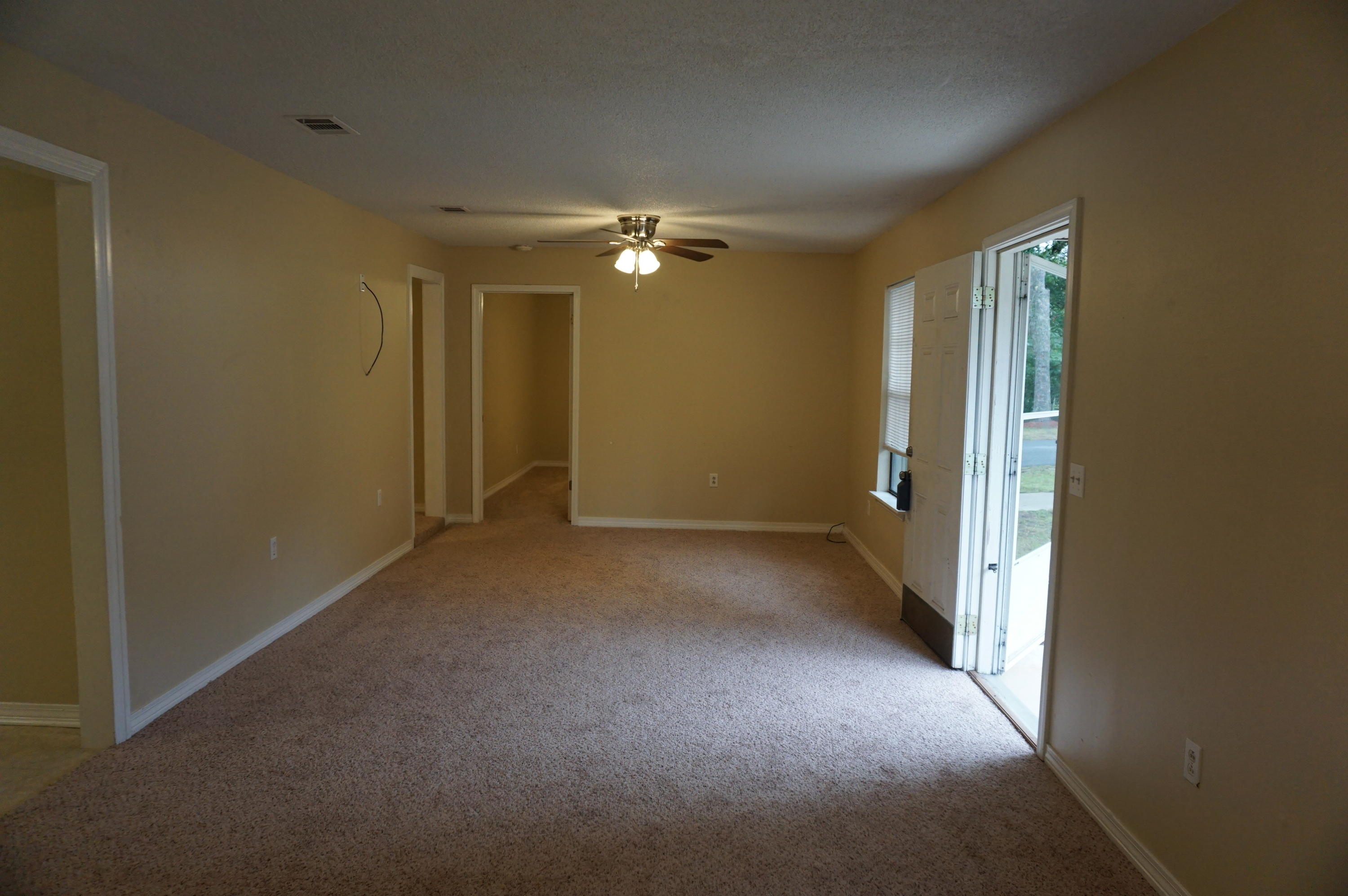 EDNEY 2ND ADD - Residential Lease