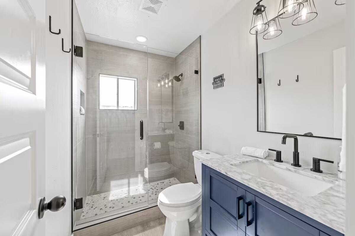 WAYMAR CONDO - Residential Lease