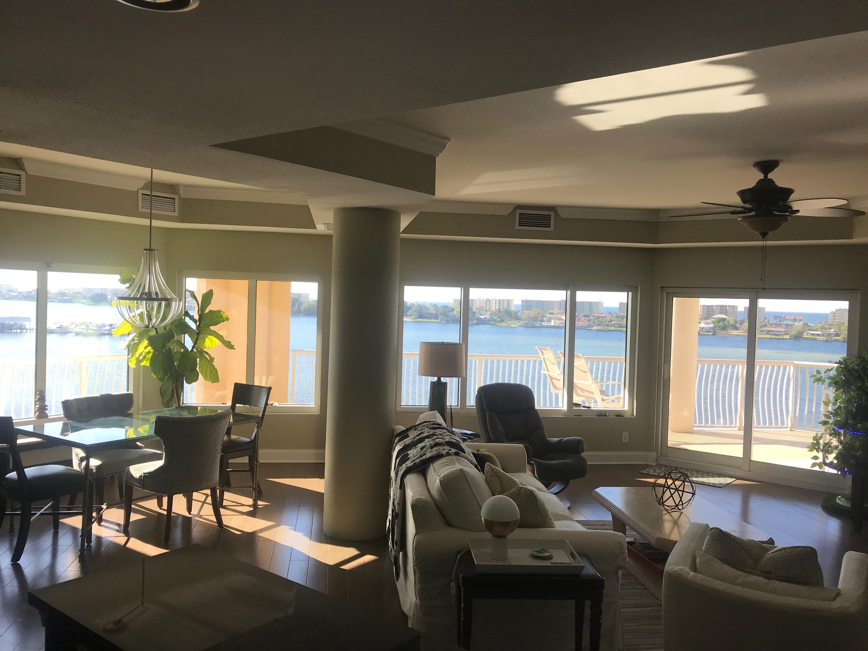 PRESIDIO YACHT CLUB - Residential