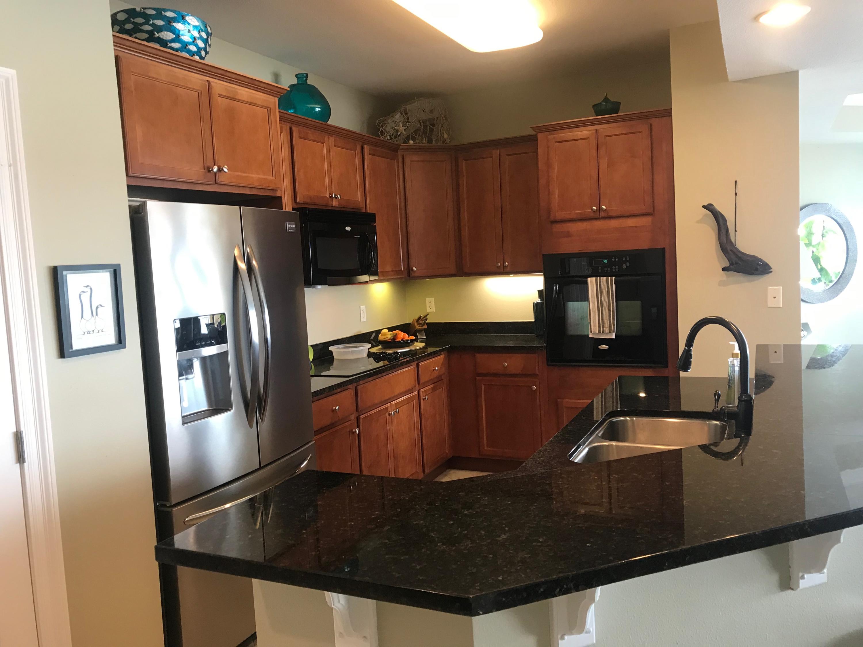 PRESIDIO YACHT CLUB - Residential