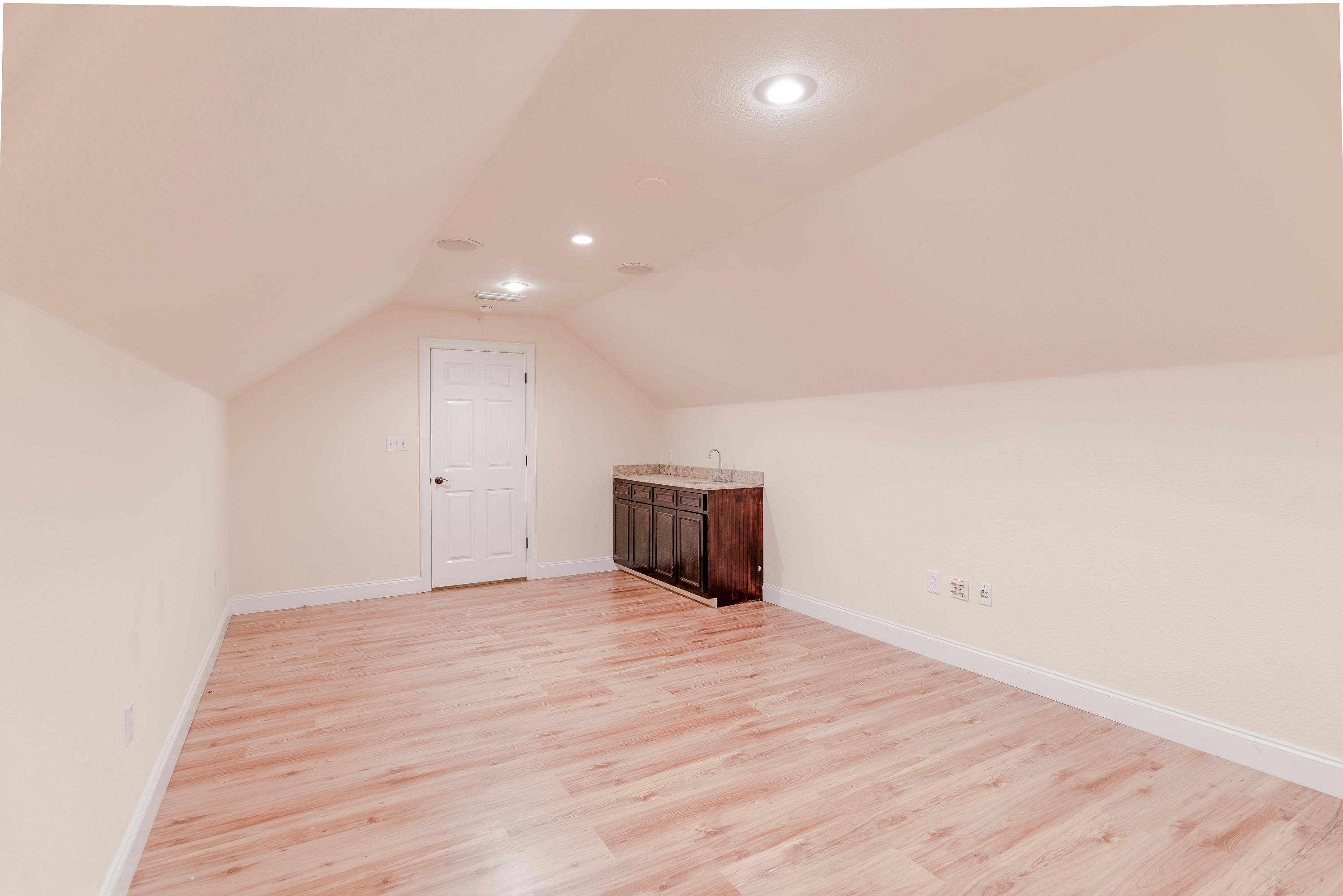 EMERALD BAY PH 1-B - Residential