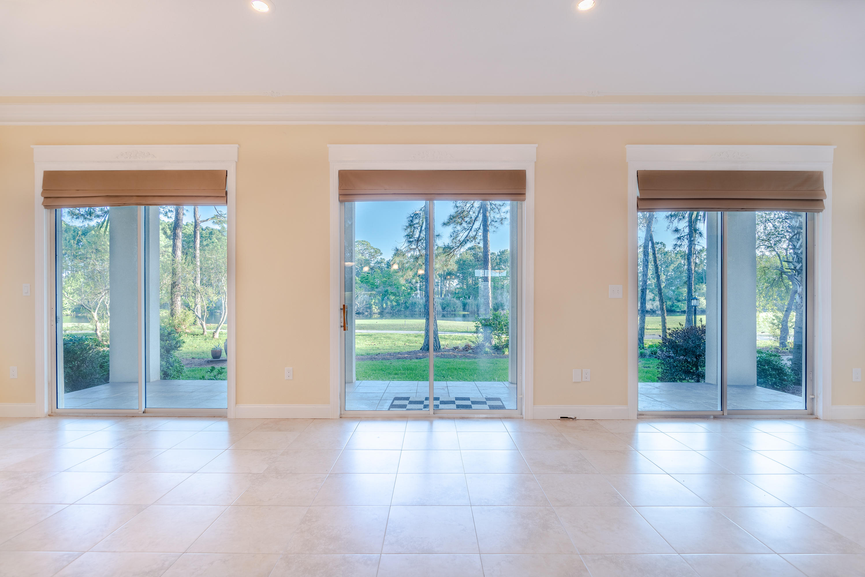 EMERALD BAY PH 1-B - Residential