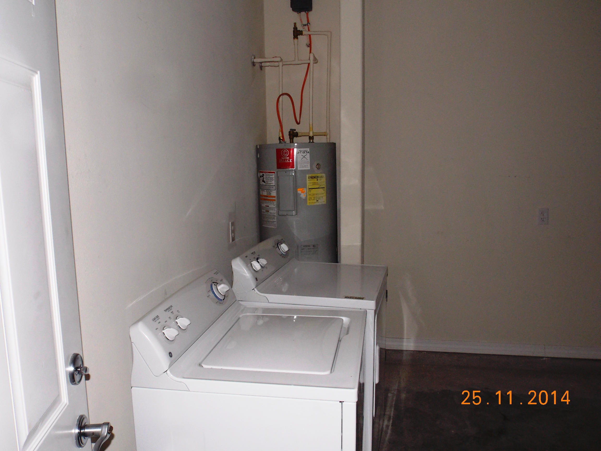 PLANTATION AT SANTA ROSA - Residential