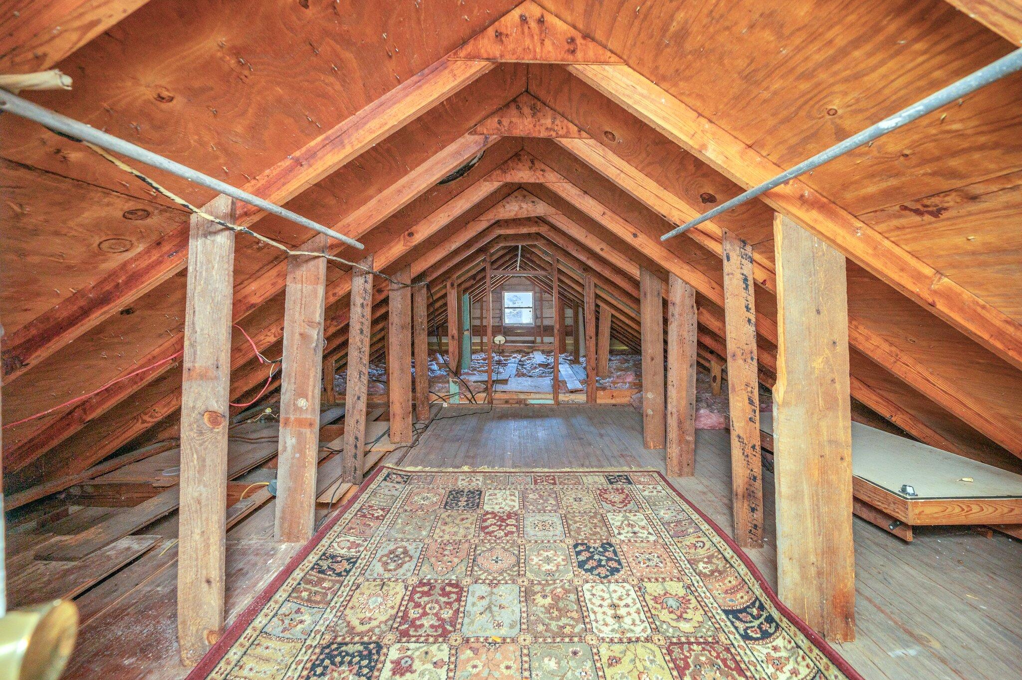 JUNIPER LAKE UNREC - Residential