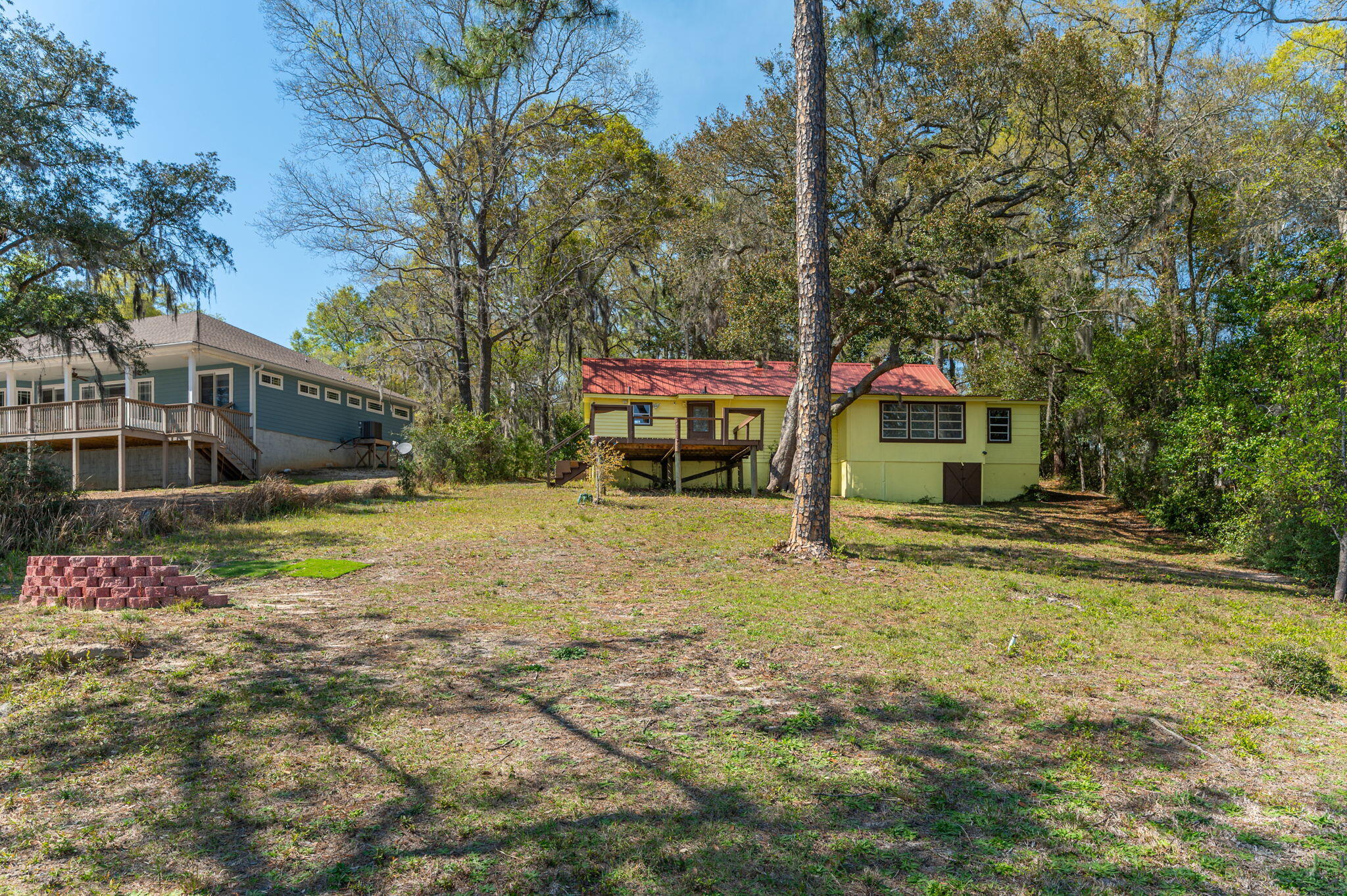 JUNIPER LAKE UNREC - Residential