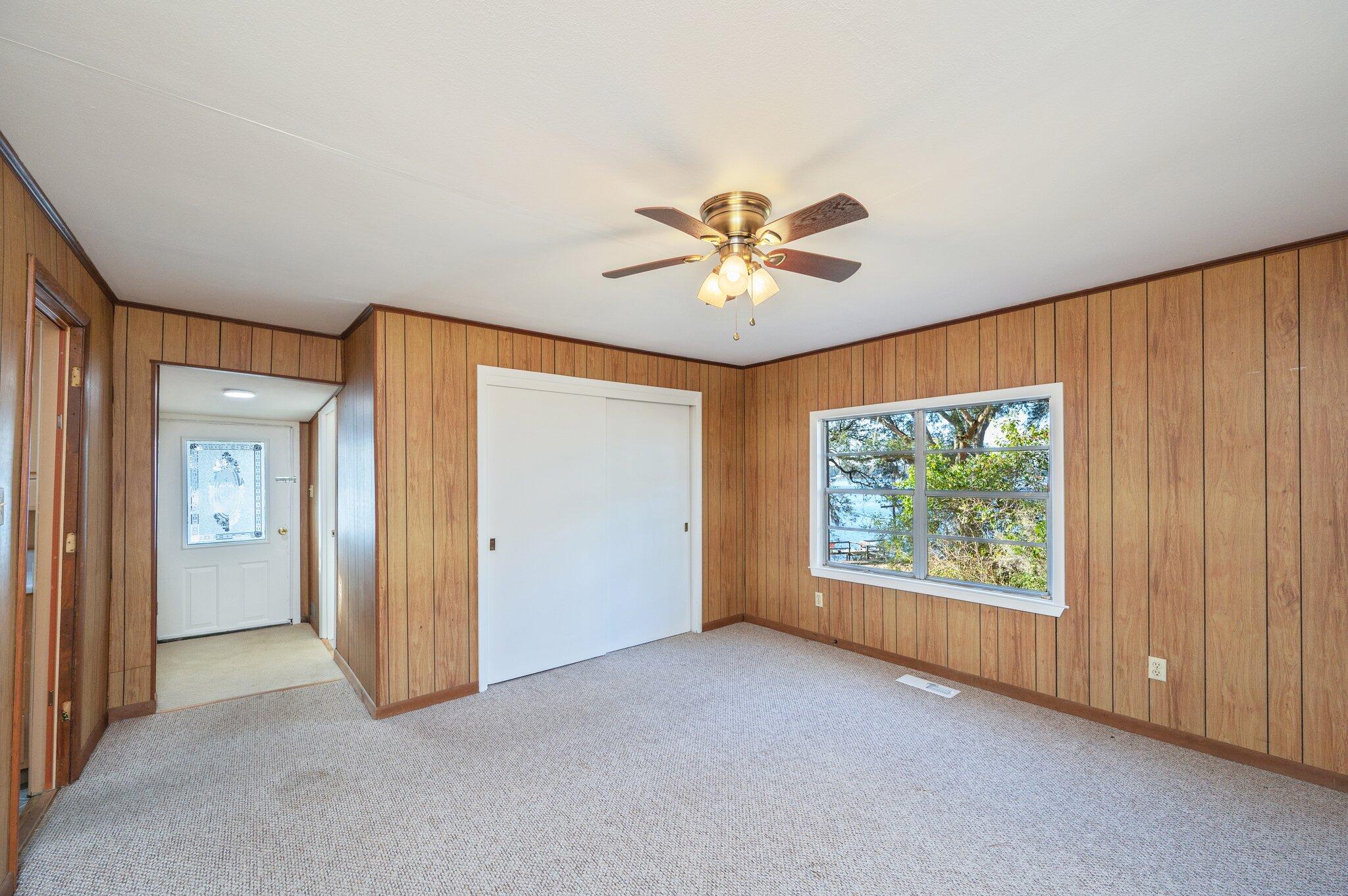 JUNIPER LAKE UNREC - Residential