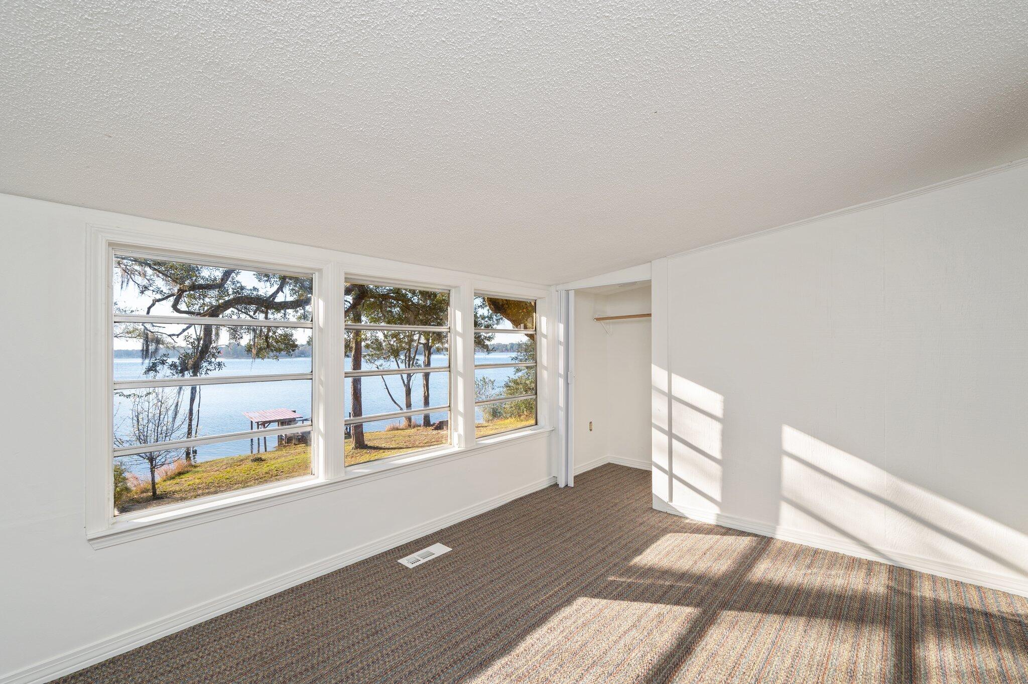 JUNIPER LAKE UNREC - Residential