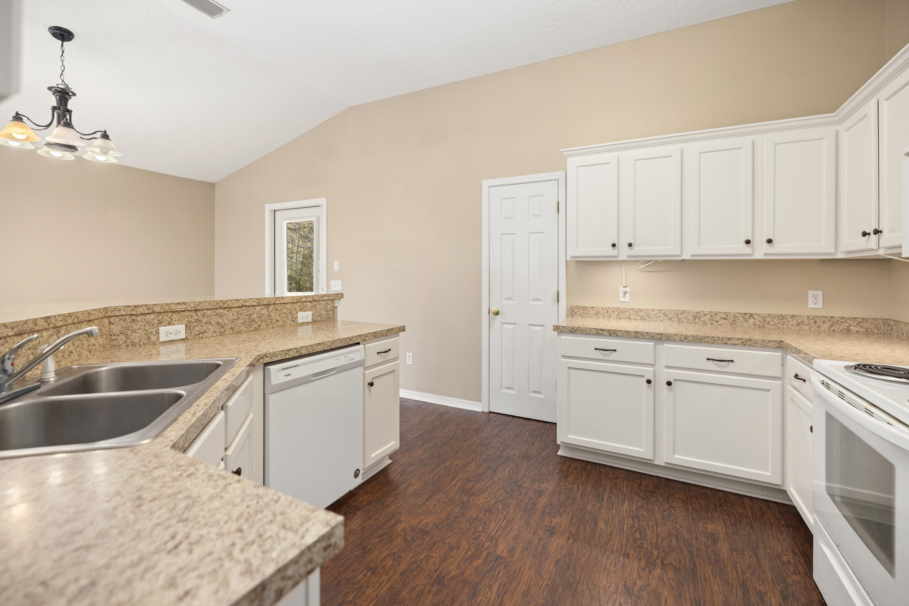 NAVARRE S/D 2ND ADDN - Residential