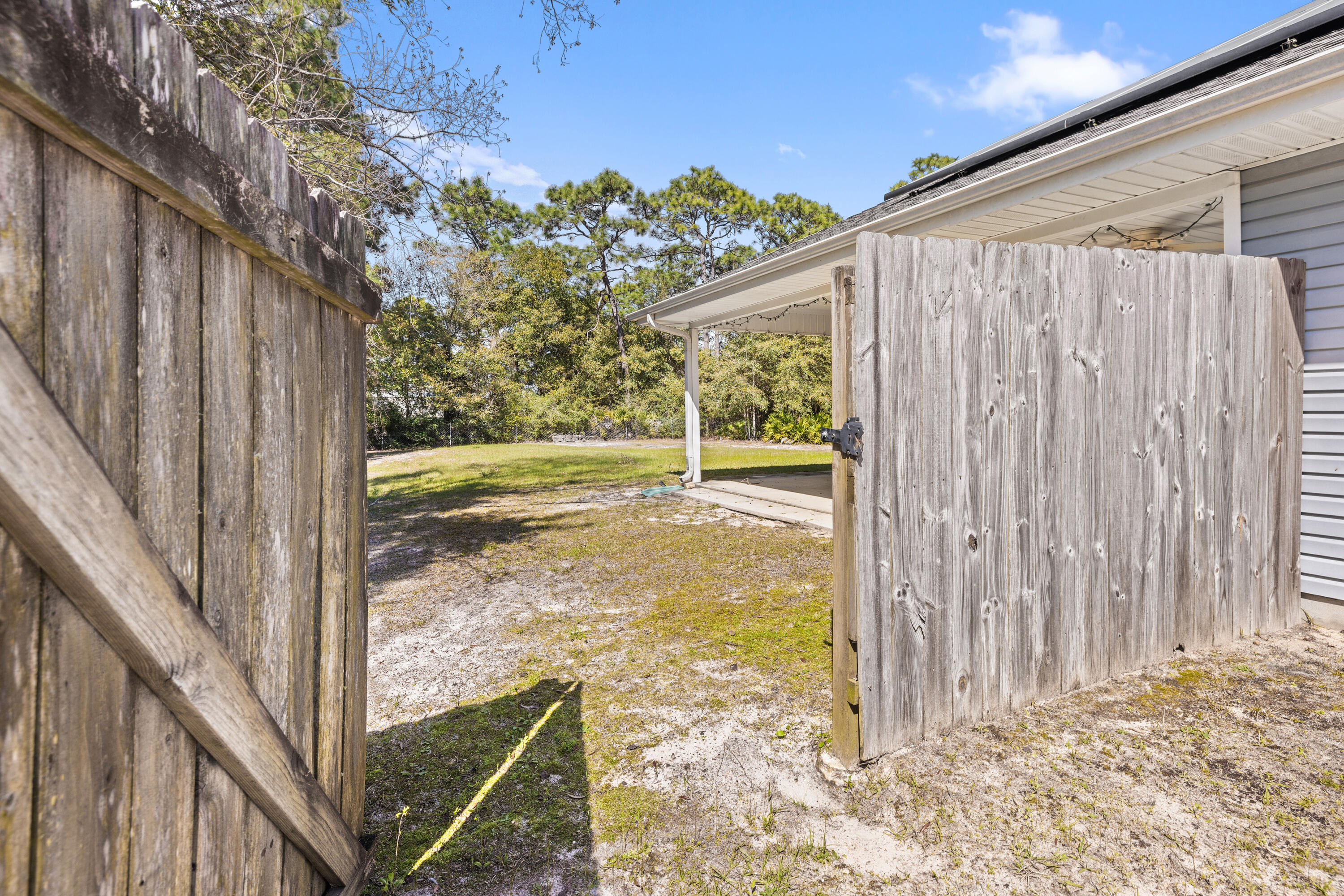 NAVARRE S/D 2ND ADDN - Residential
