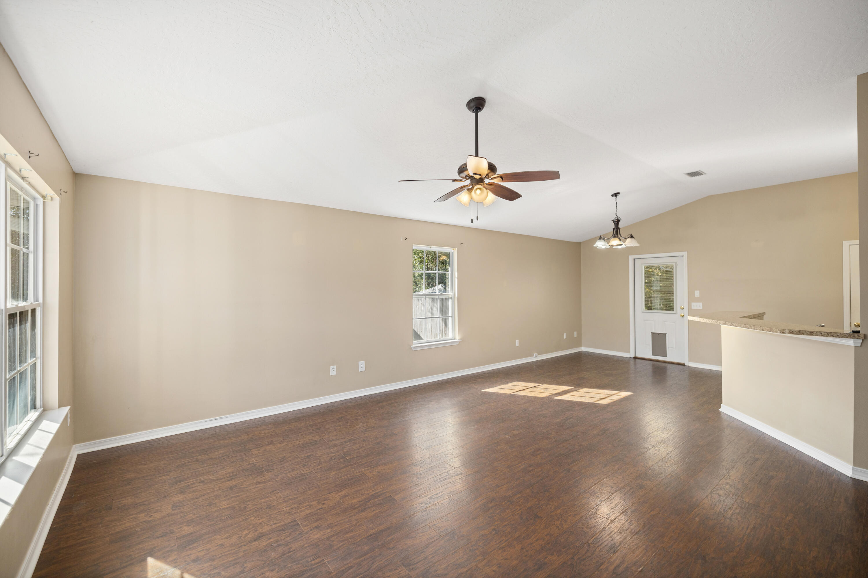 NAVARRE S/D 2ND ADDN - Residential