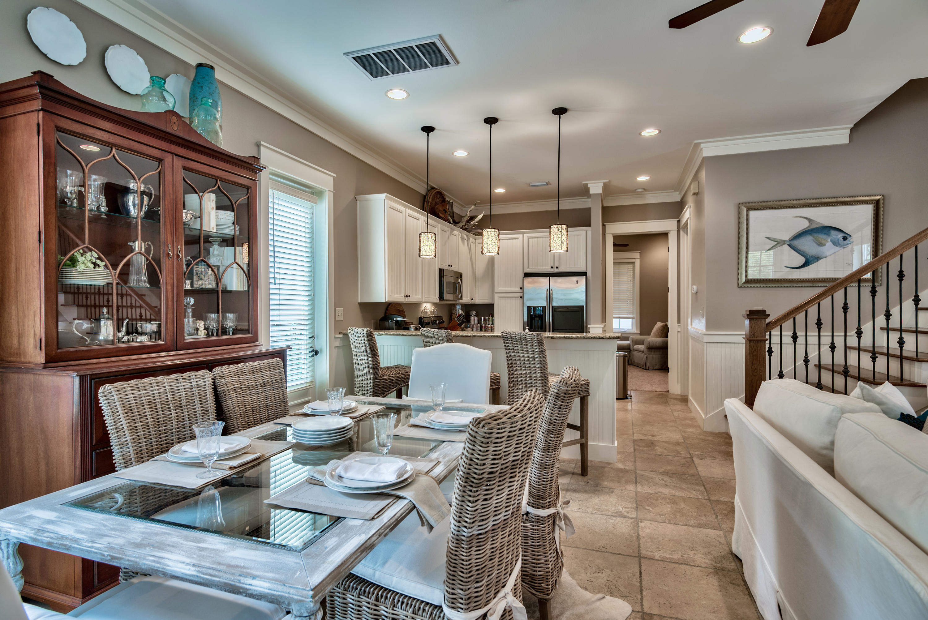 BUNGALOS AT SANDESTIN - Residential