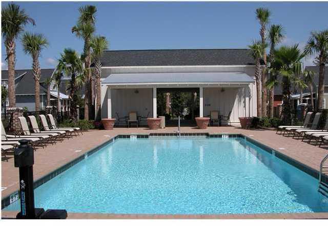 BUNGALOS AT SANDESTIN - Residential