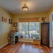 SOUND RETREAT - Residential