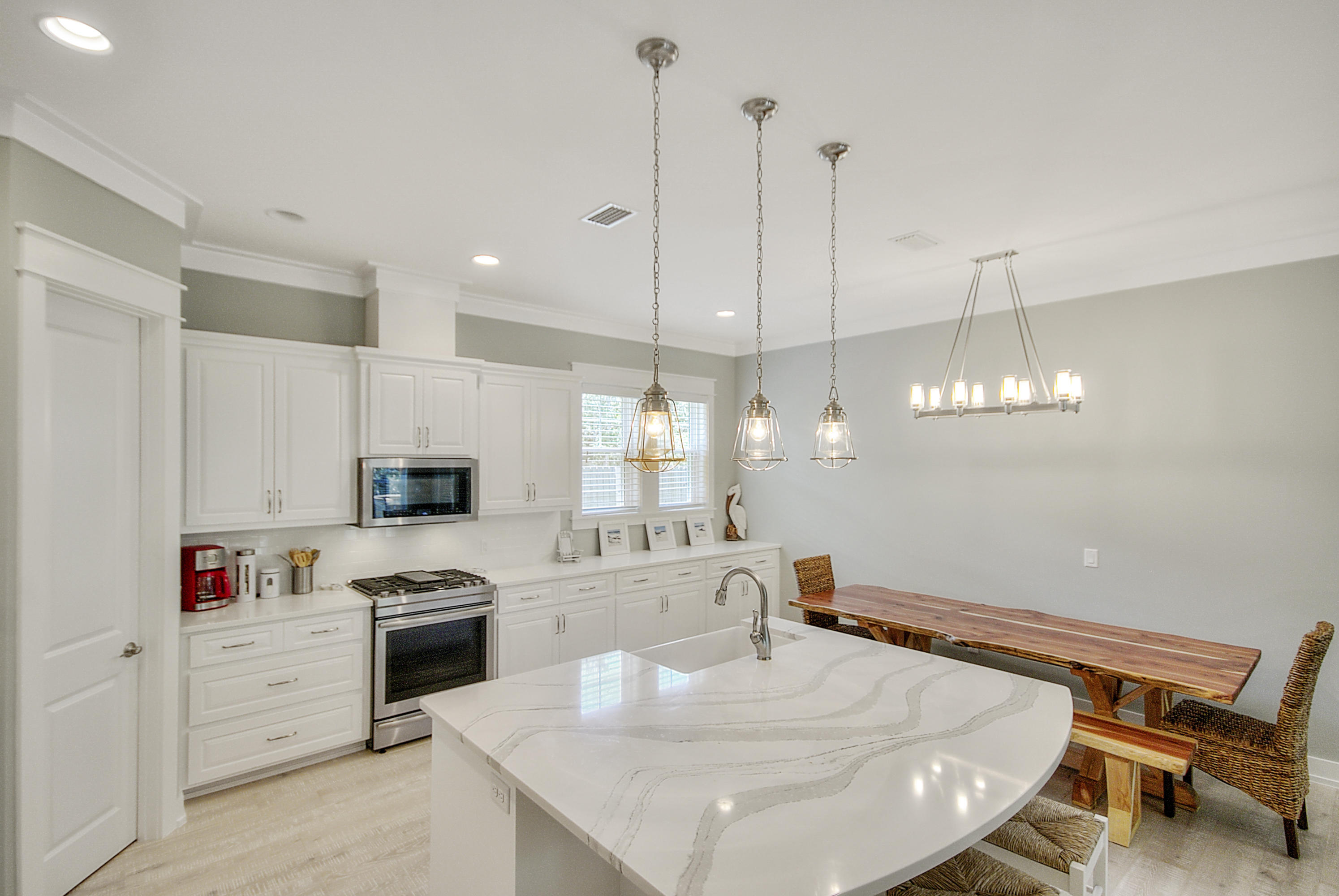 WHITES GULFVIEW ESTATES 2ND ADDN - Residential