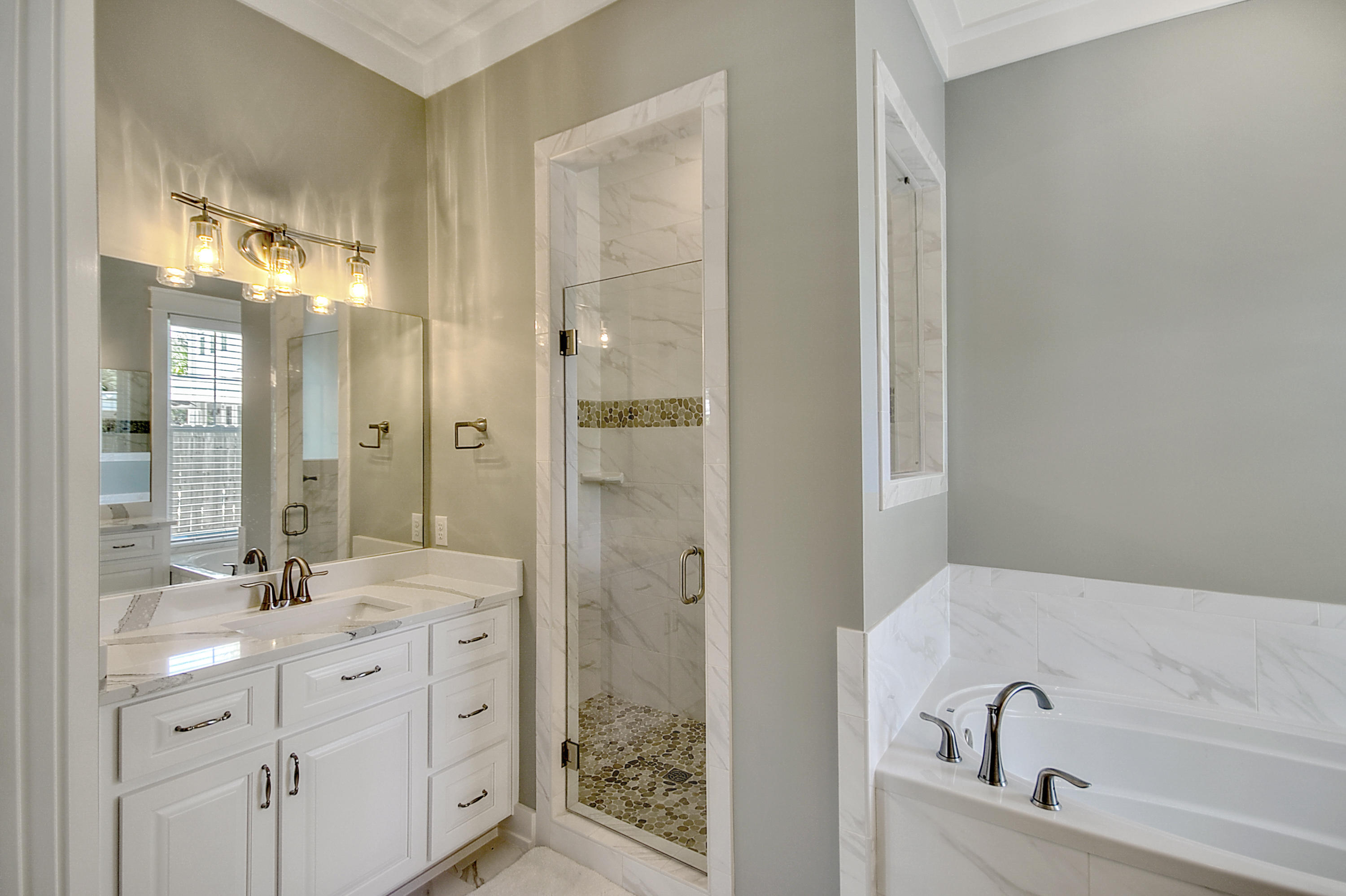 WHITES GULFVIEW ESTATES 2ND ADDN - Residential