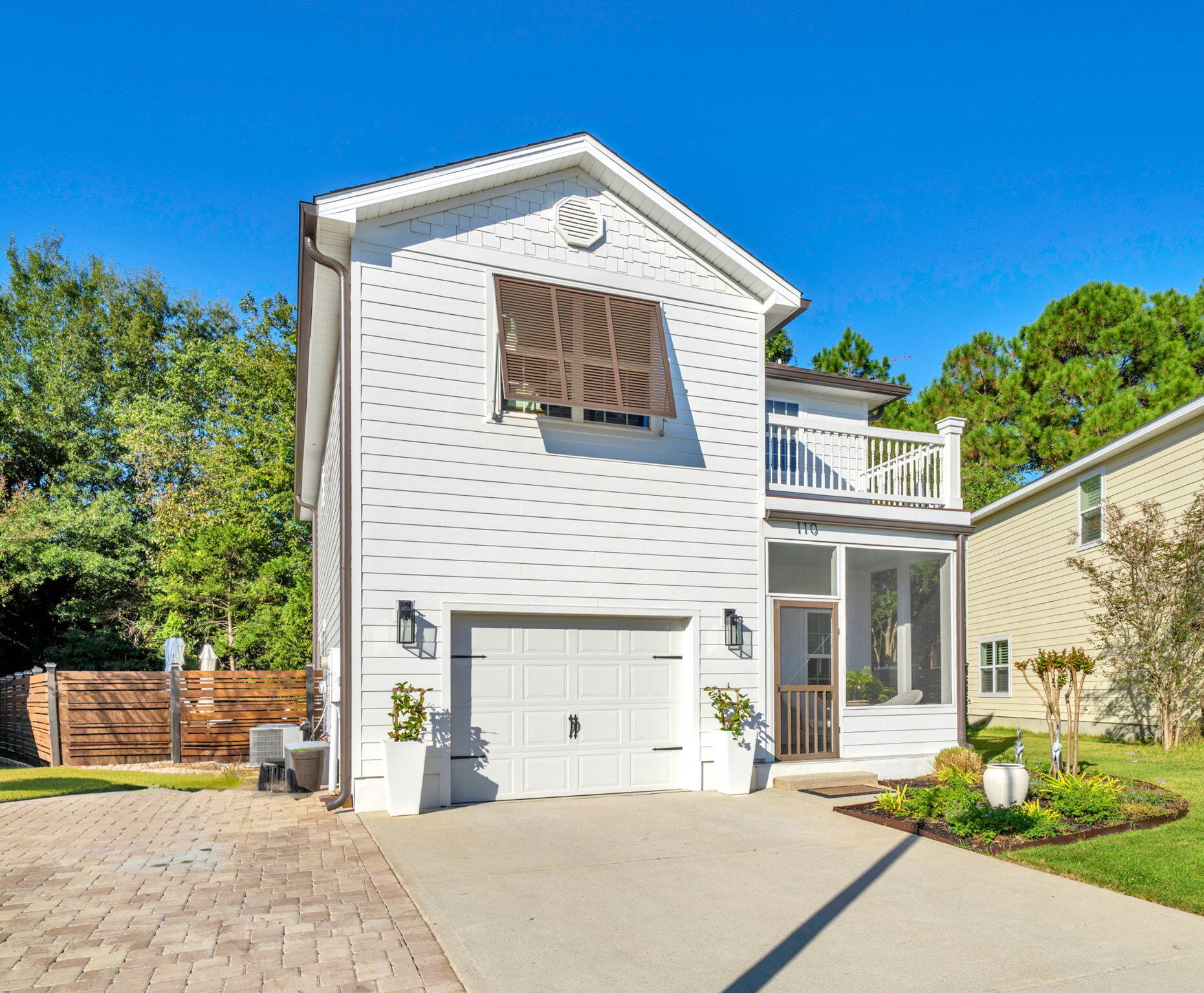 110 Mosaic Oaks Circle