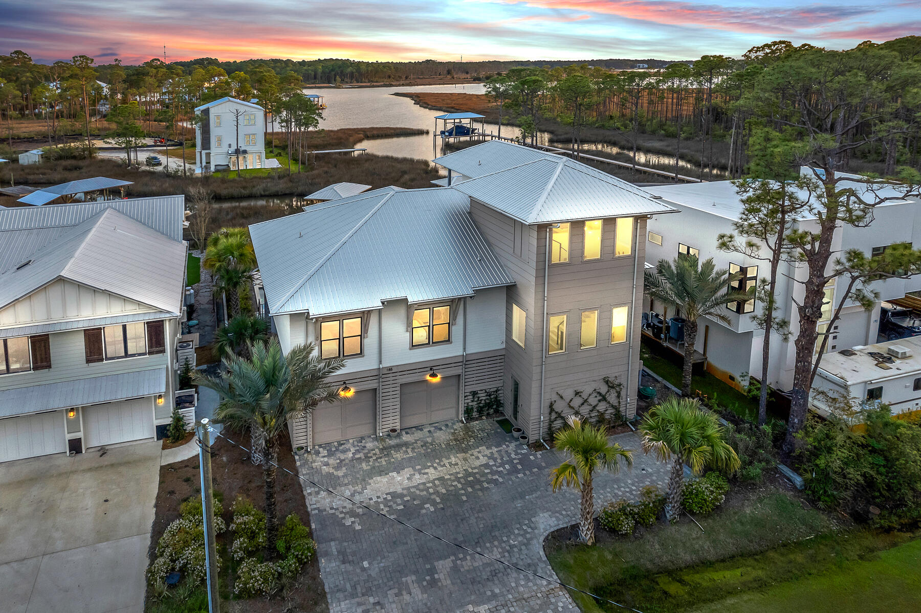 METES & BOUNDS - Residential