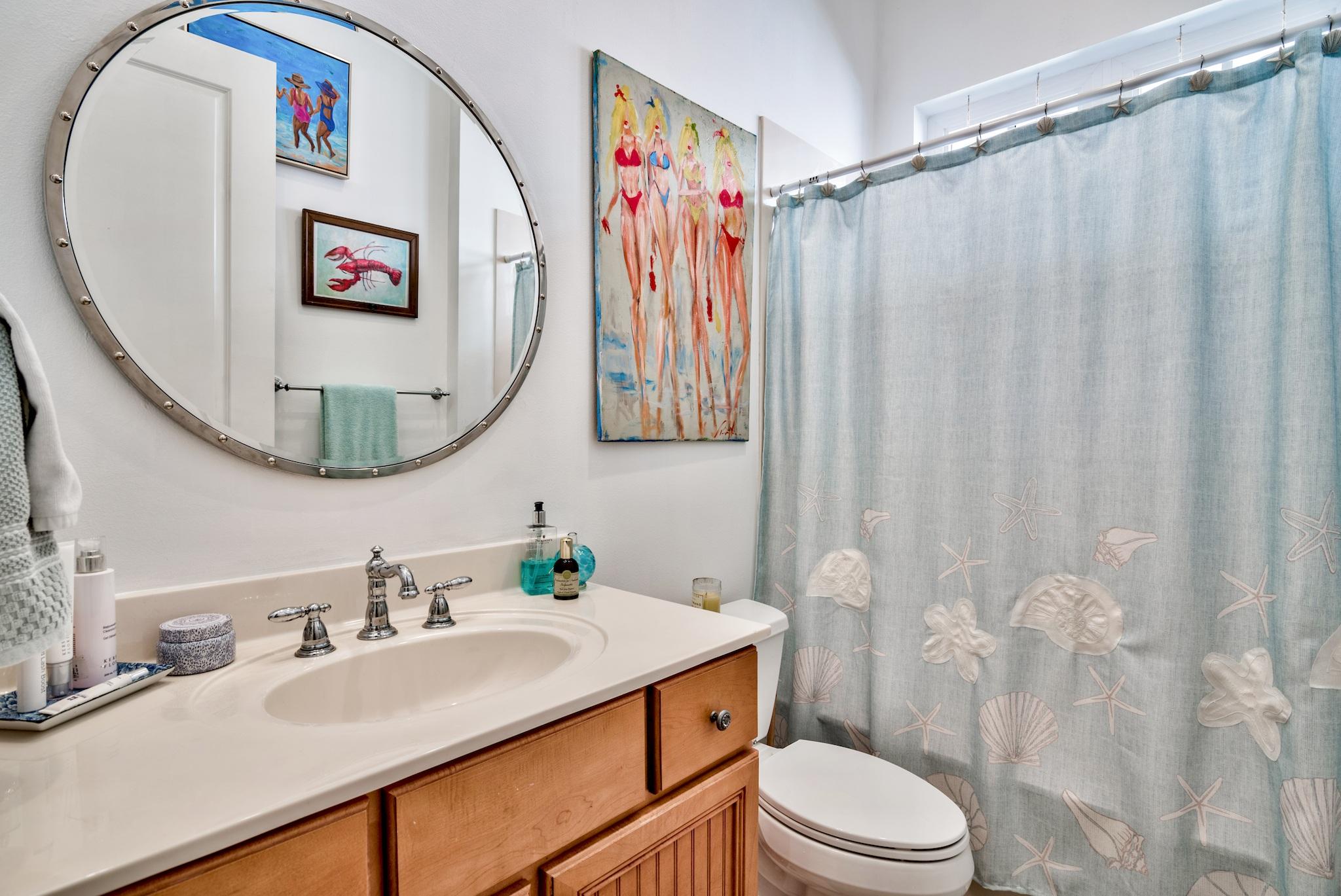 BUNGALOS AT SANDESTIN - Residential