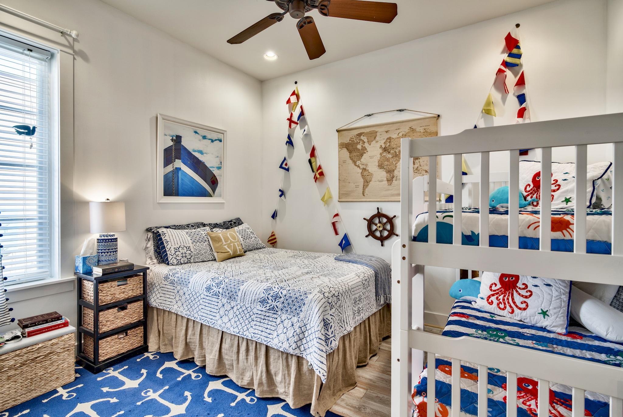 BUNGALOS AT SANDESTIN - Residential