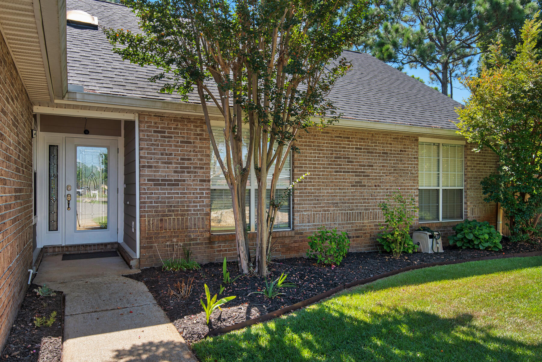 MALIBU GARDENS - Residential