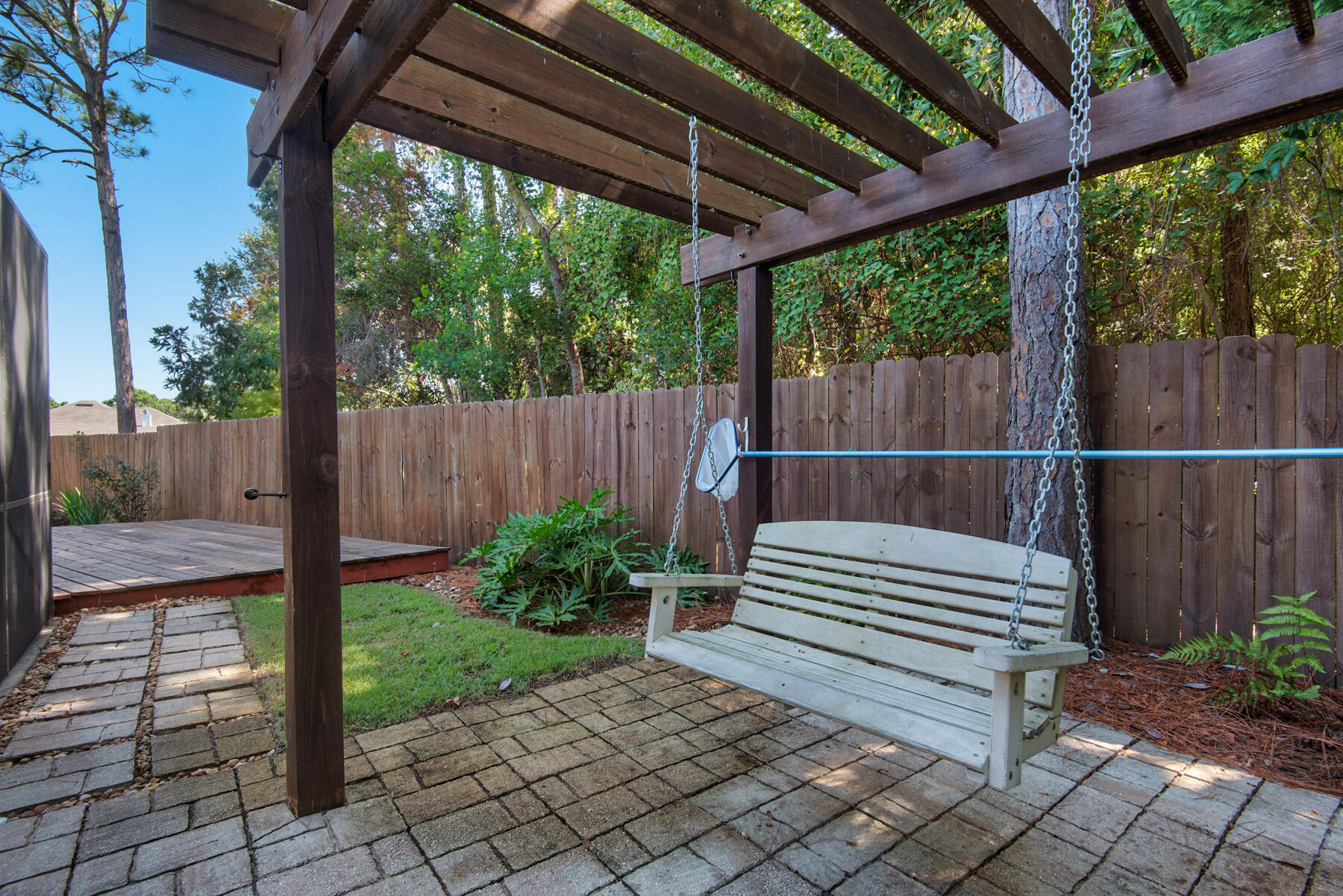 MALIBU GARDENS - Residential