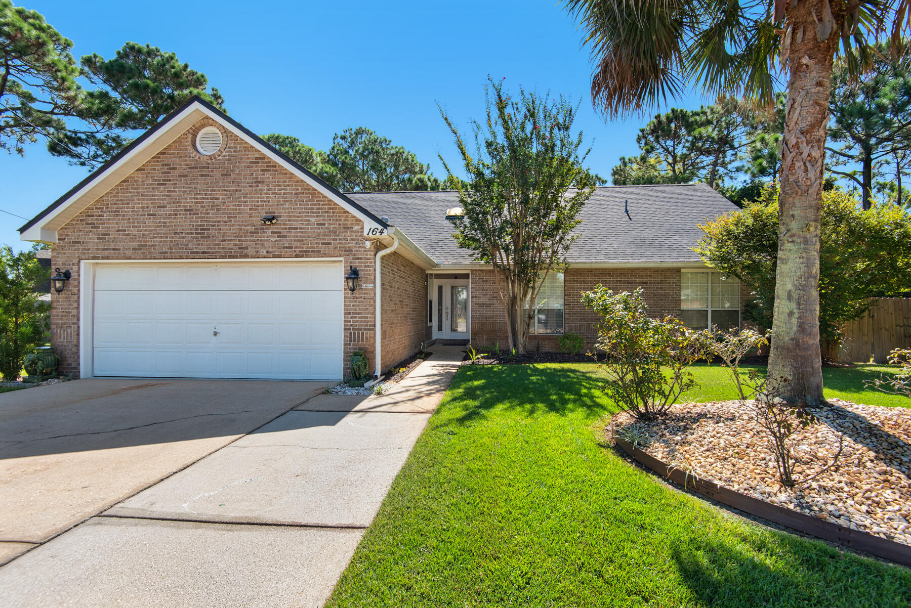 MALIBU GARDENS - Residential