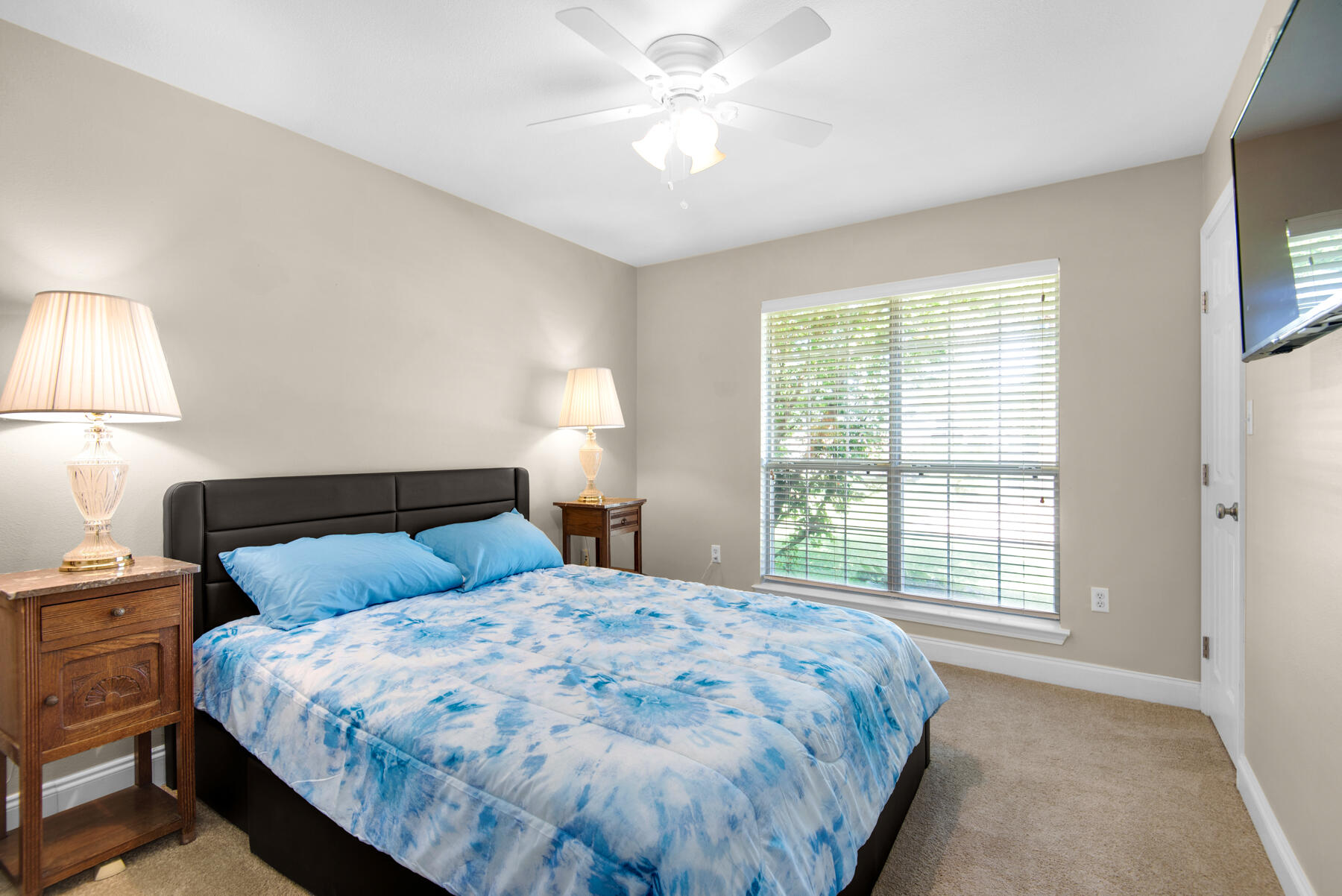 MALIBU GARDENS - Residential