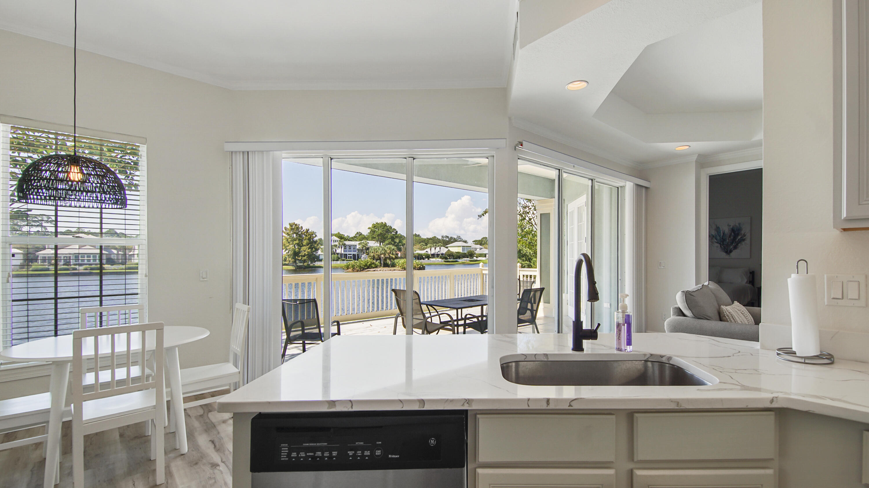 CRYSTAL COVE - Residential