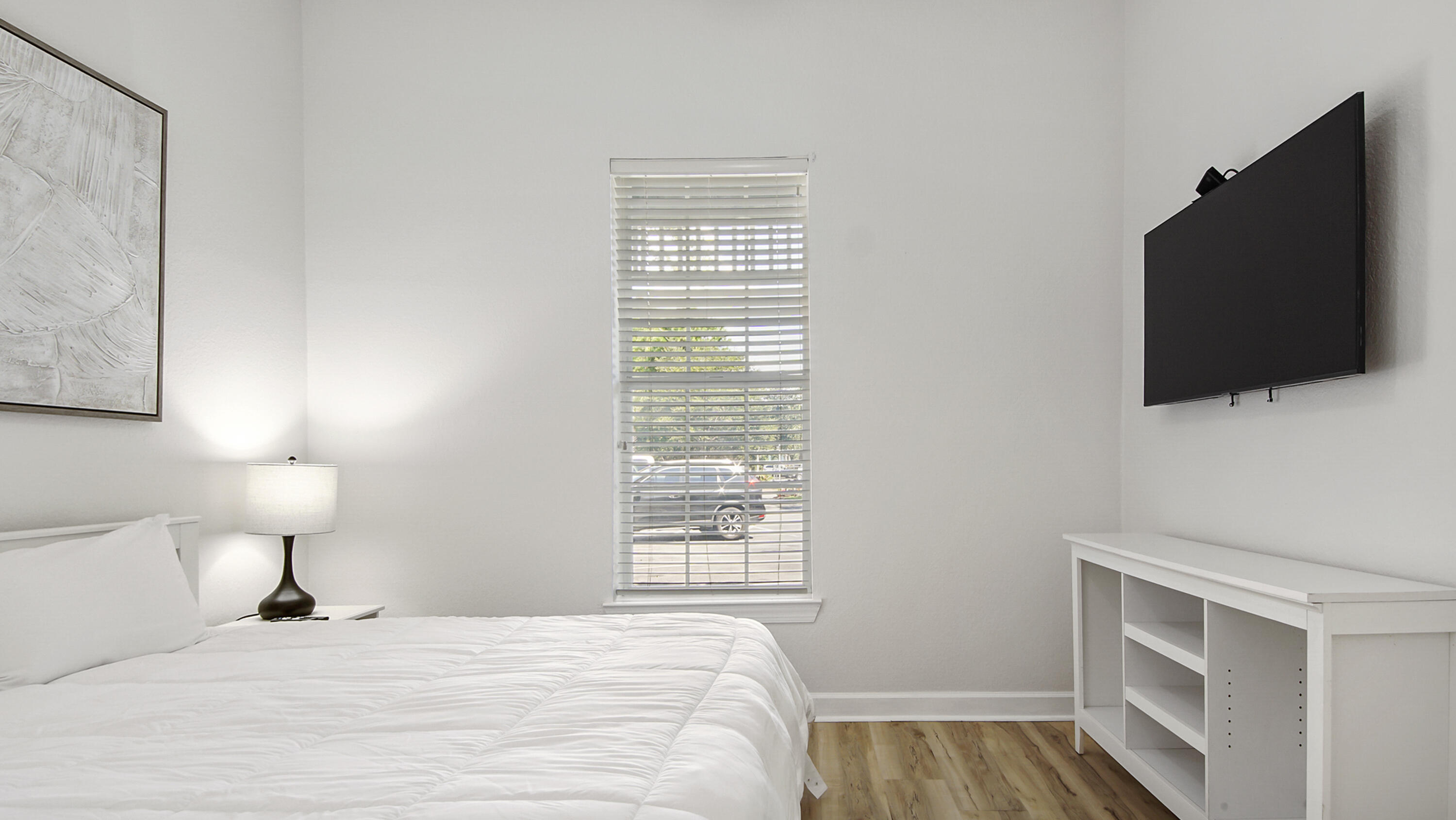 CRYSTAL COVE - Residential