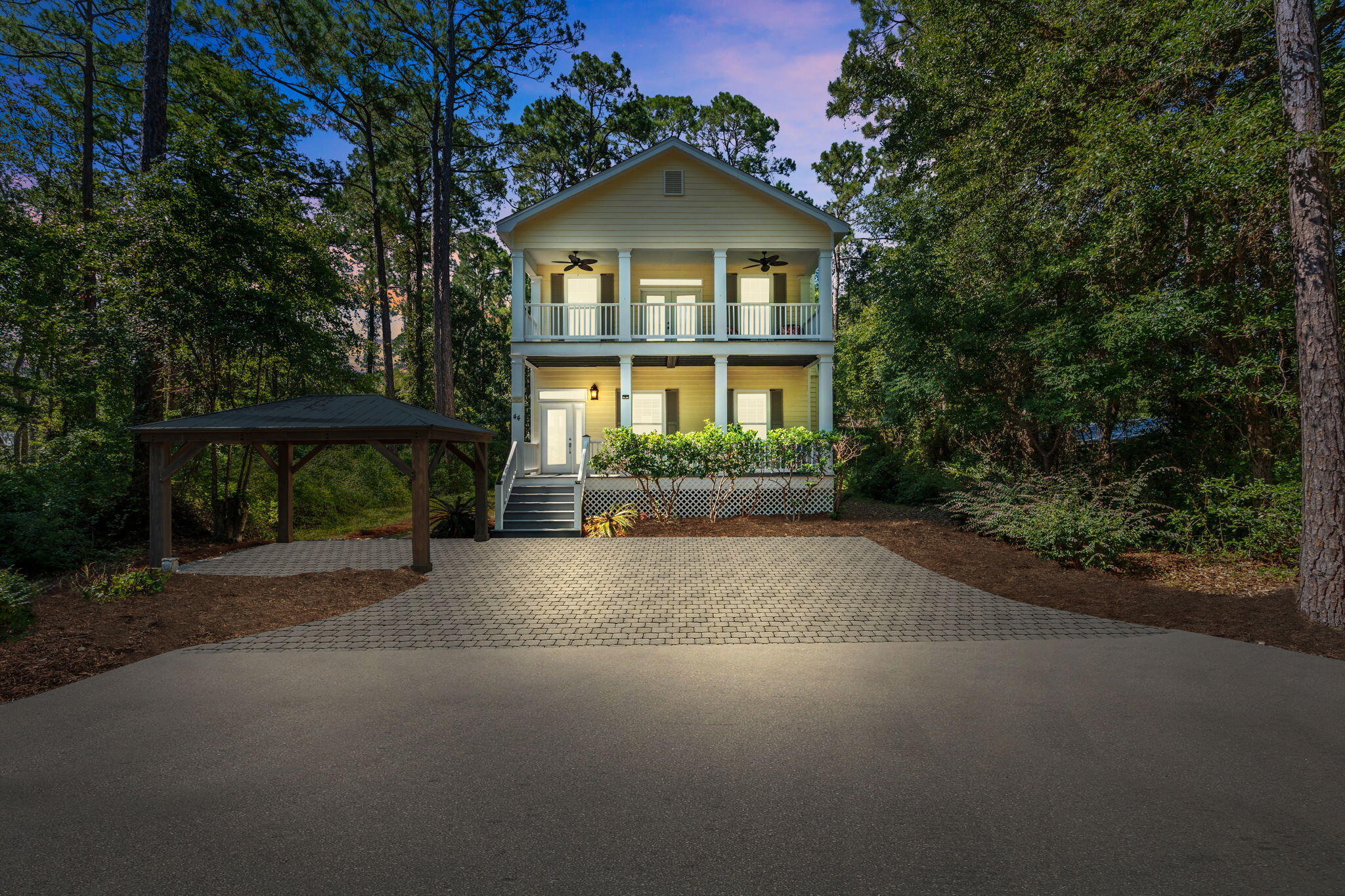 Magnolia Beach - Residential