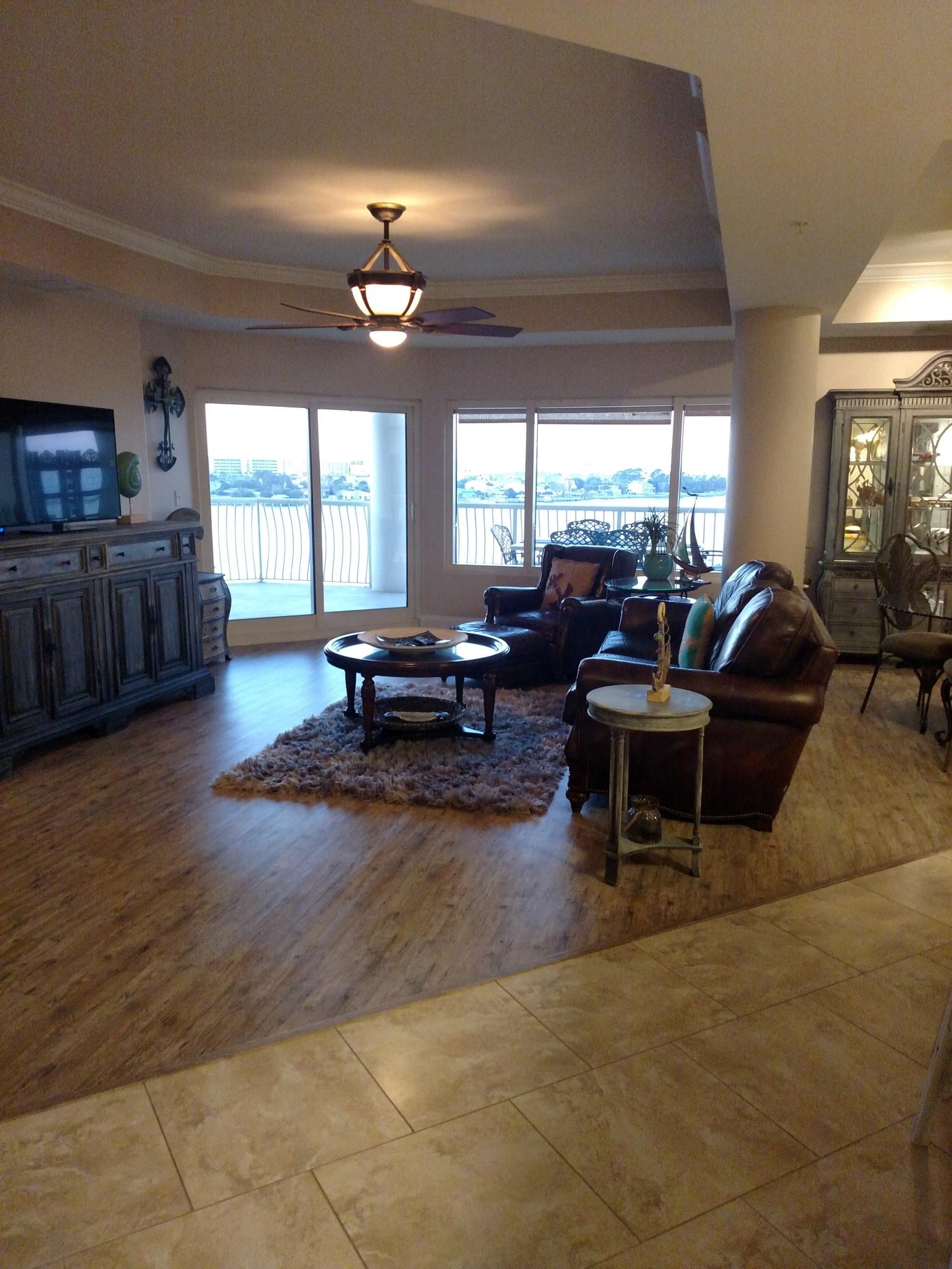 PRESIDIO YACHT CLUB - Residential