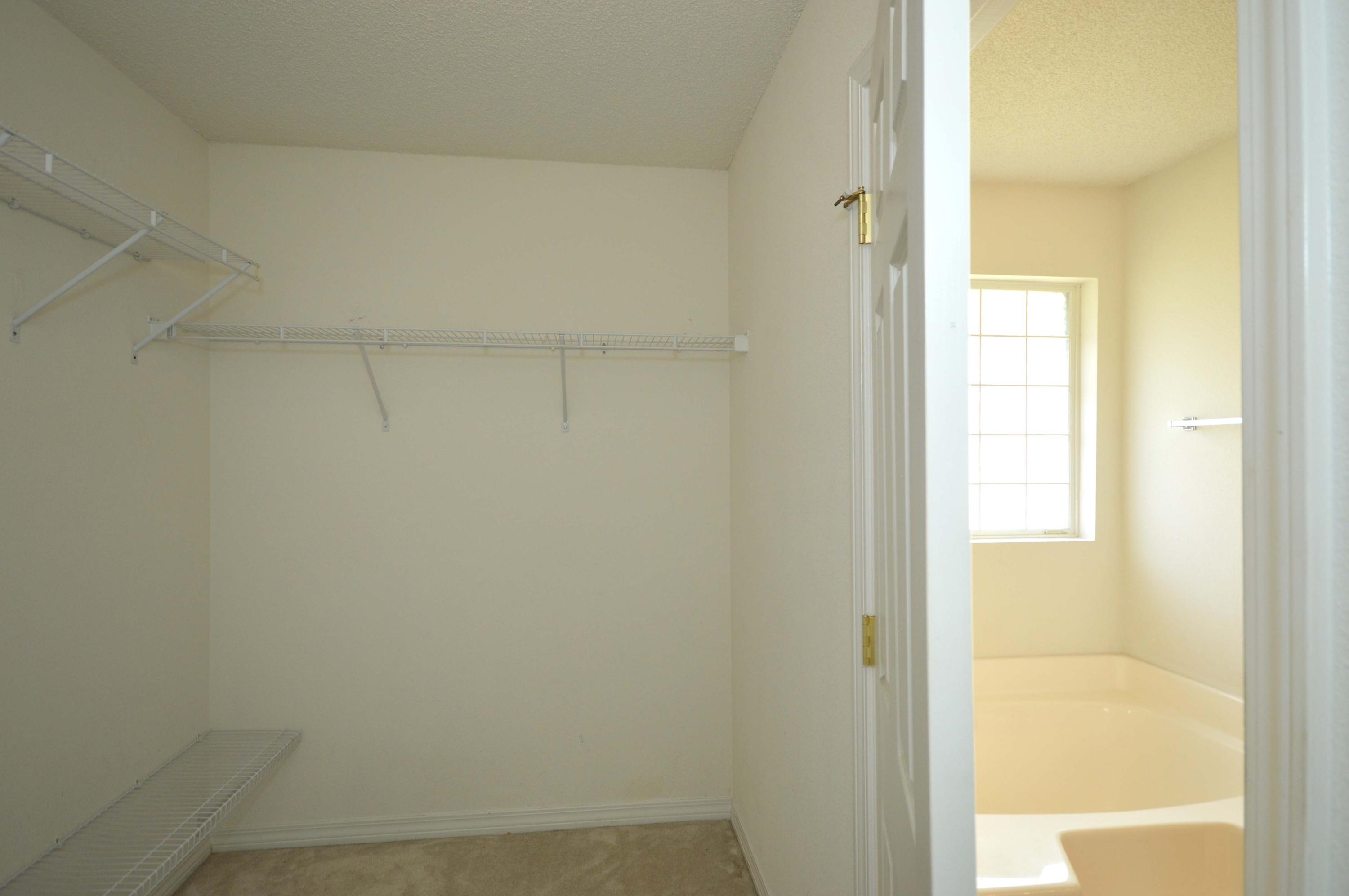 HAMPTON RIDGE ESTATES 1ST ADD - Residential