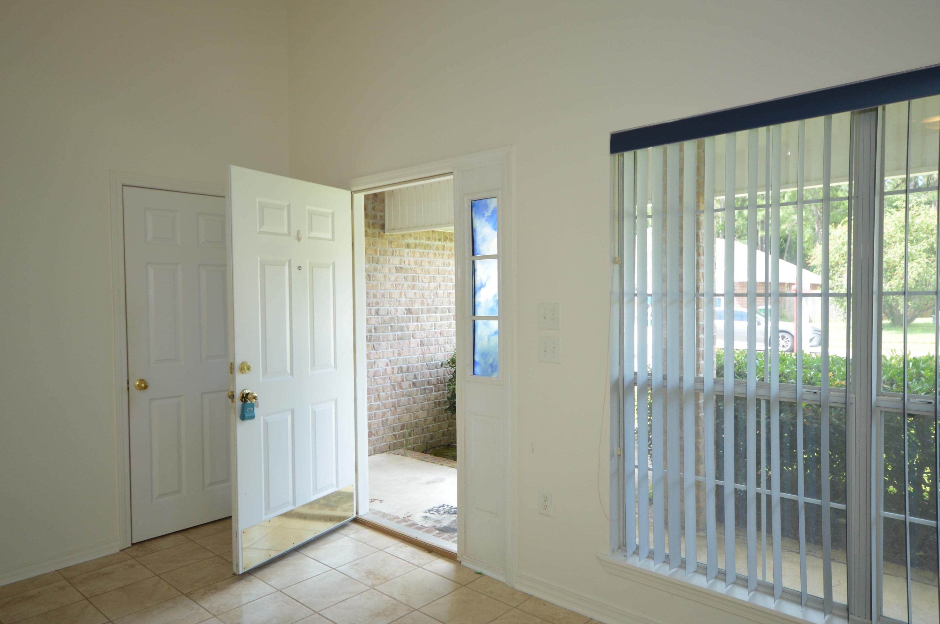 HAMPTON RIDGE ESTATES 1ST ADD - Residential