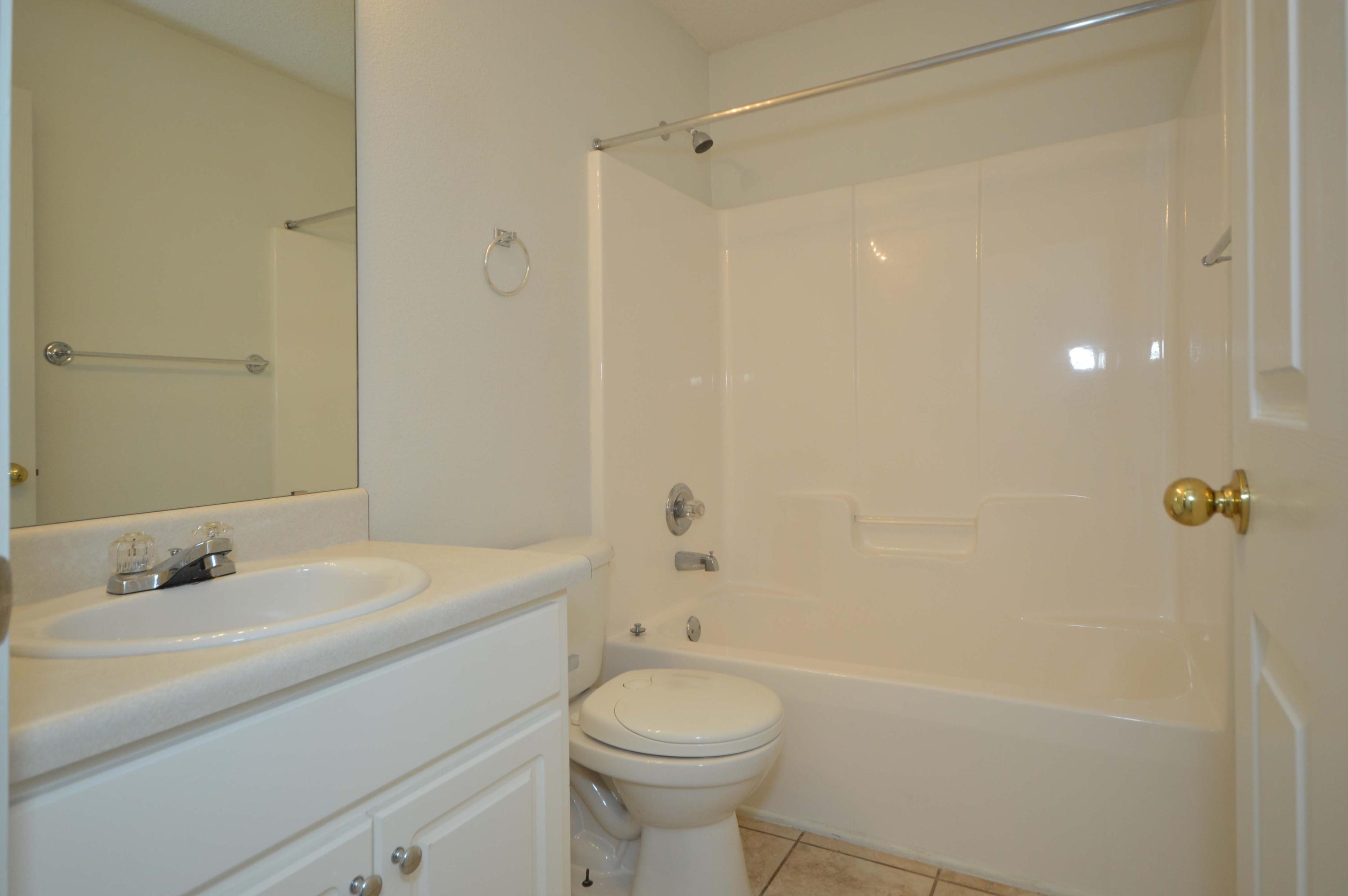 HAMPTON RIDGE ESTATES 1ST ADD - Residential