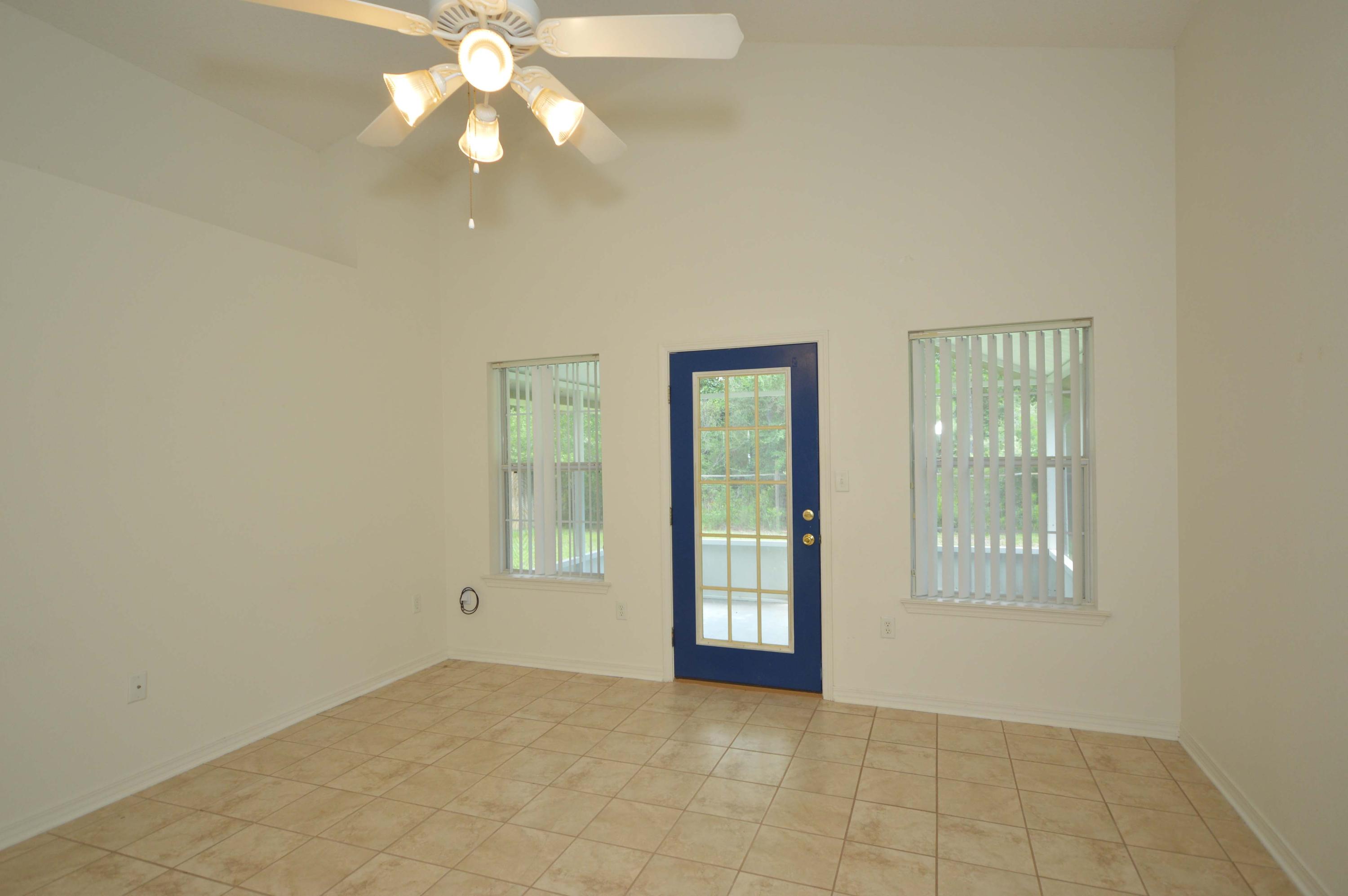 HAMPTON RIDGE ESTATES 1ST ADD - Residential