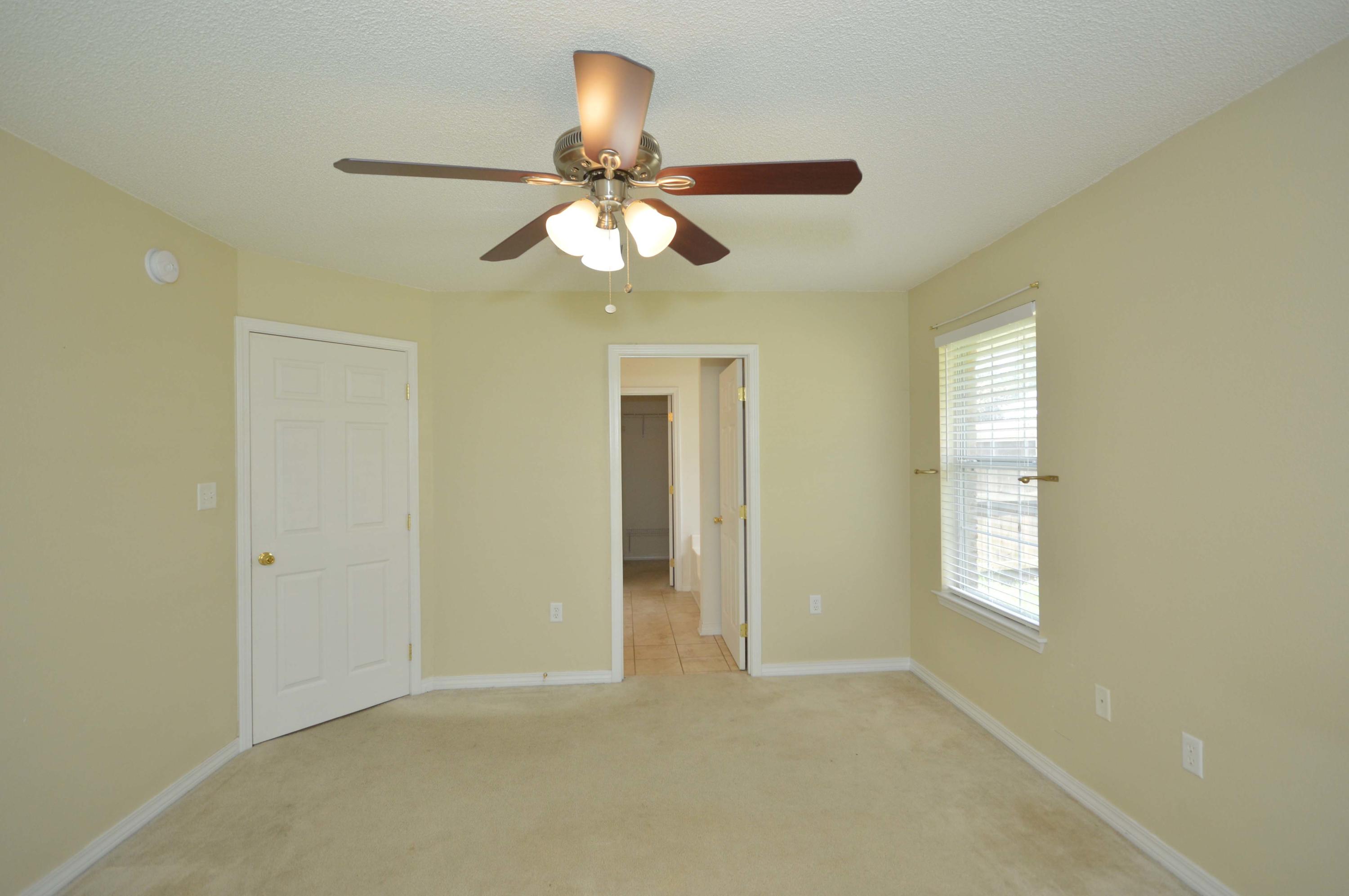 HAMPTON RIDGE ESTATES 1ST ADD - Residential