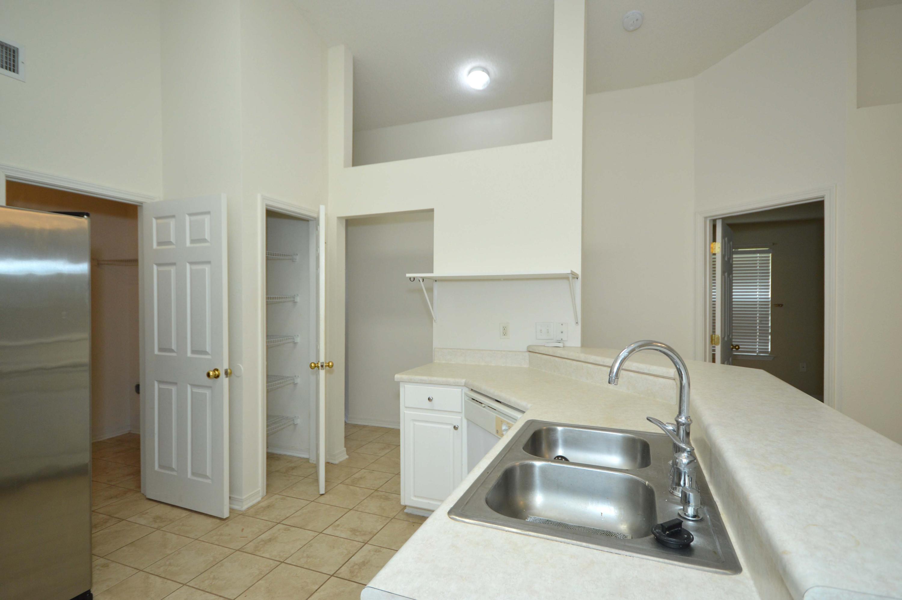 HAMPTON RIDGE ESTATES 1ST ADD - Residential