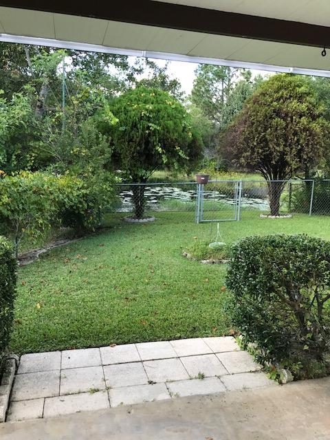 CRYSTAL LAKE ESTATES - Residential Lease